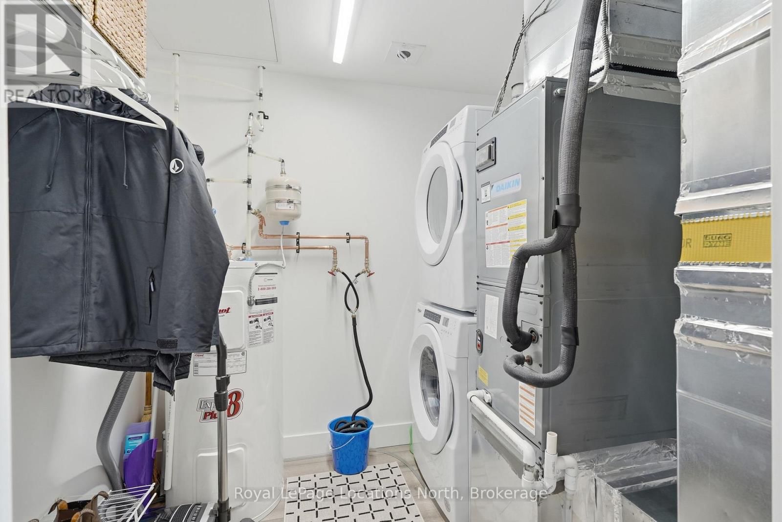 125 - 4 KIMBERLY LANE Image 24