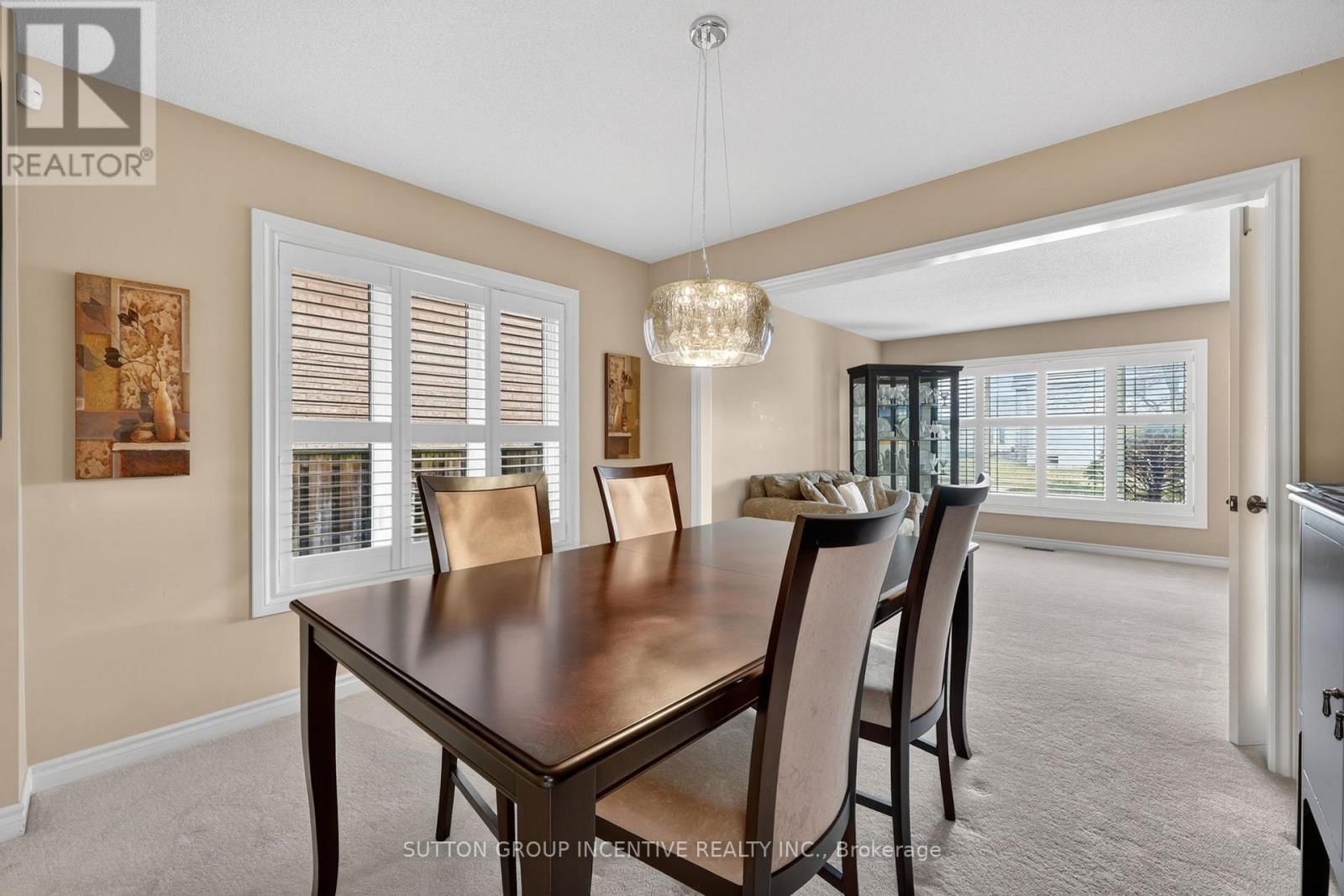 4 CHANTAL STREET Image 9