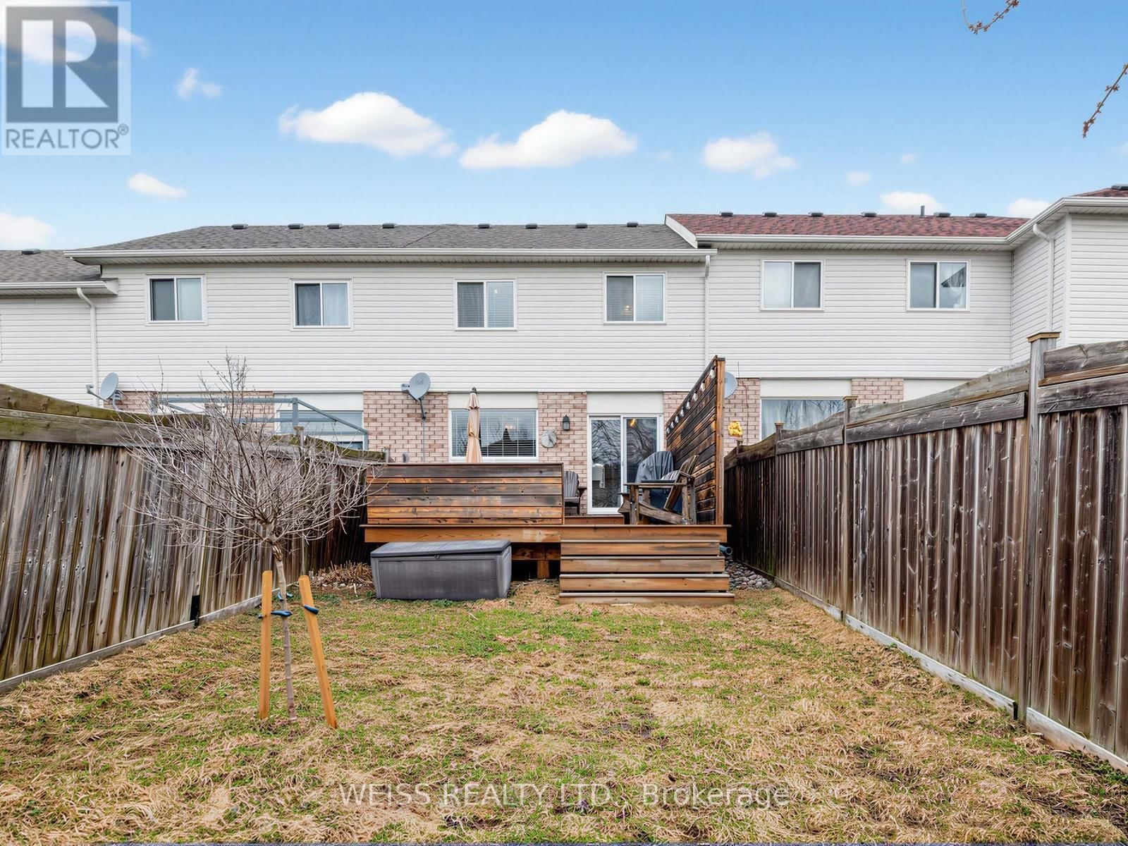 12 SUNSET PLACE Image 32