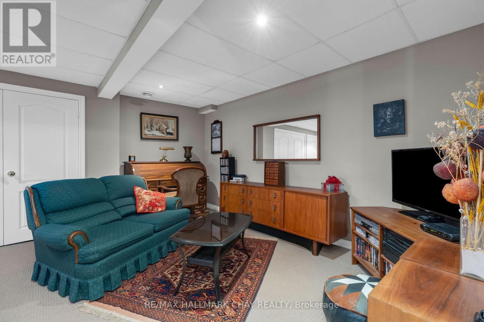 6 OAKMONT AVENUE Image 22