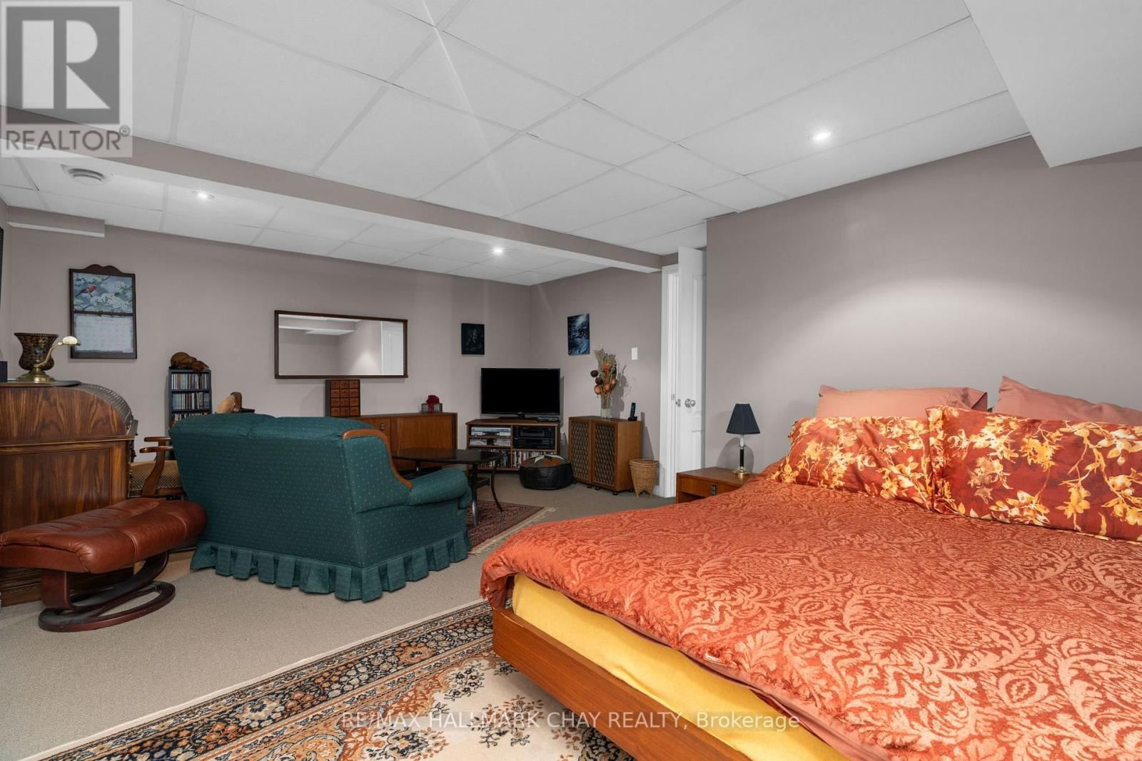 6 OAKMONT AVENUE Image 24