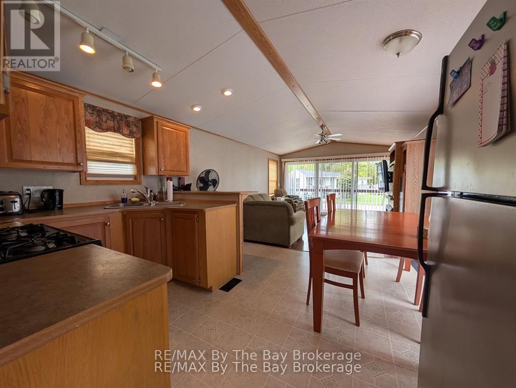 5 CHIPPEWA TRAIL Image 6