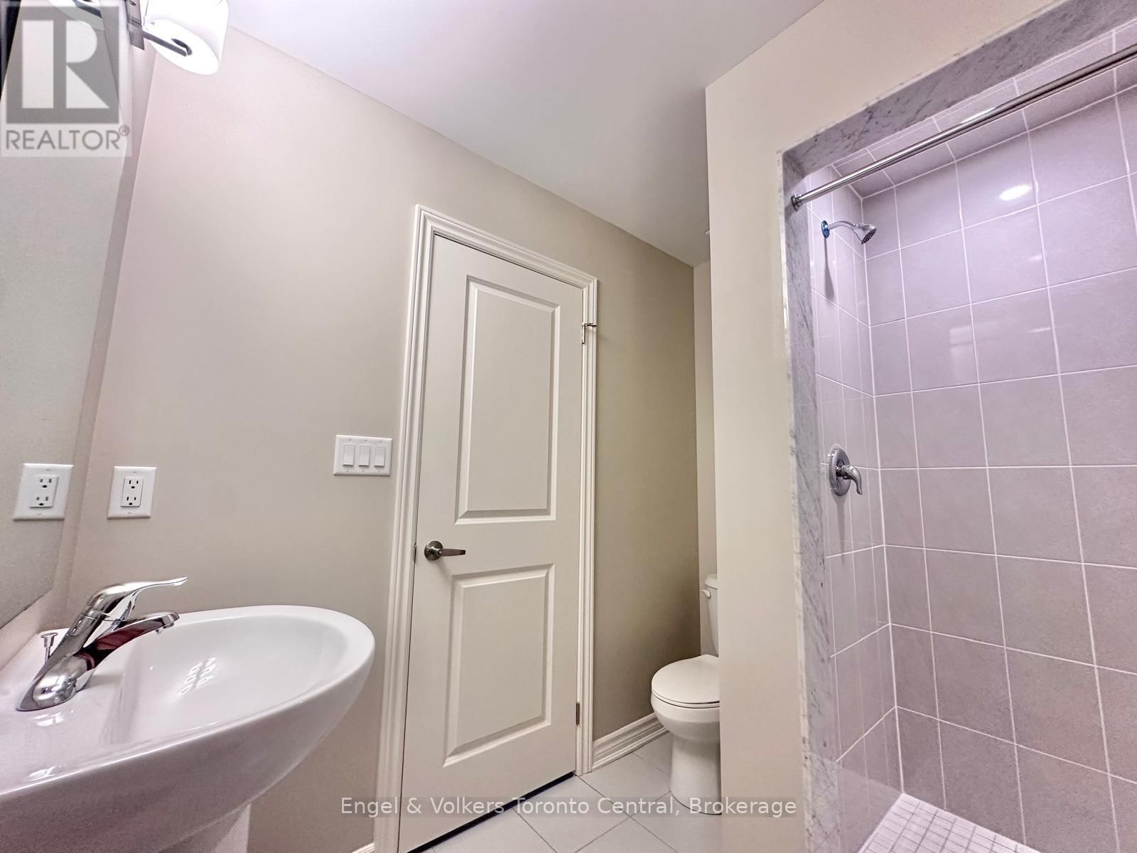 209 CLIPPER DRIVE Image 22