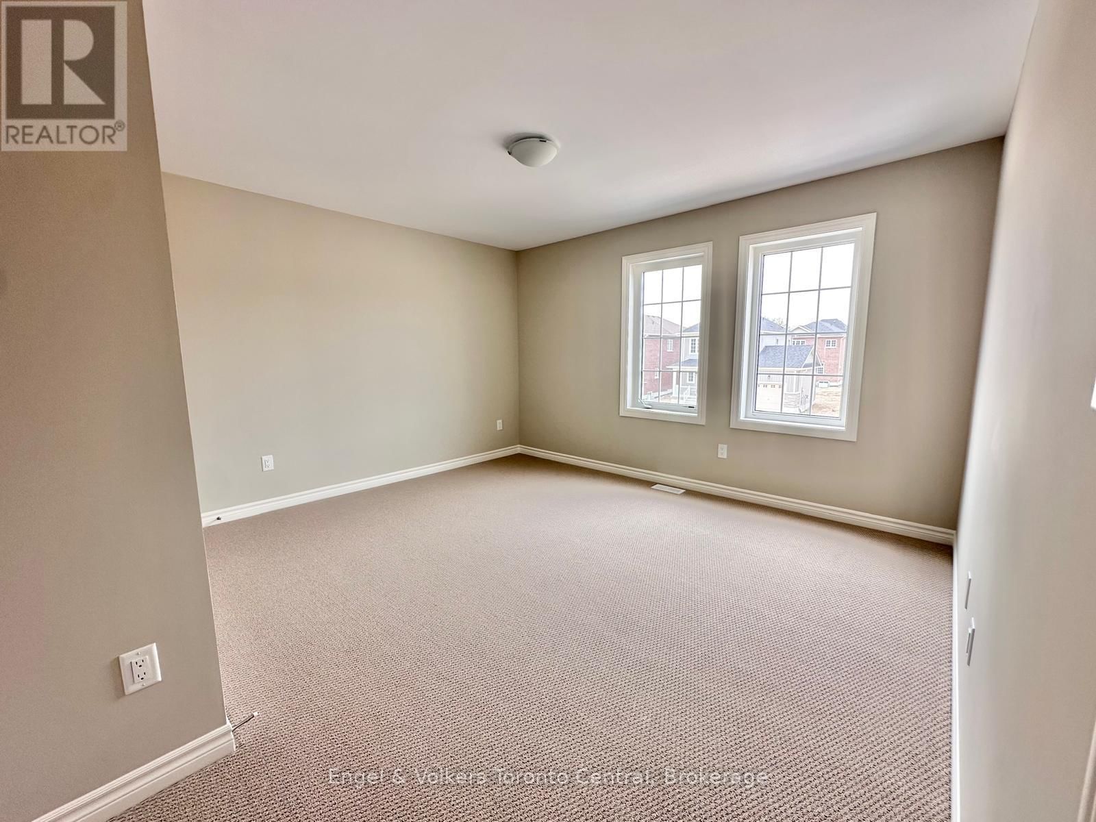 209 CLIPPER DRIVE Image 27