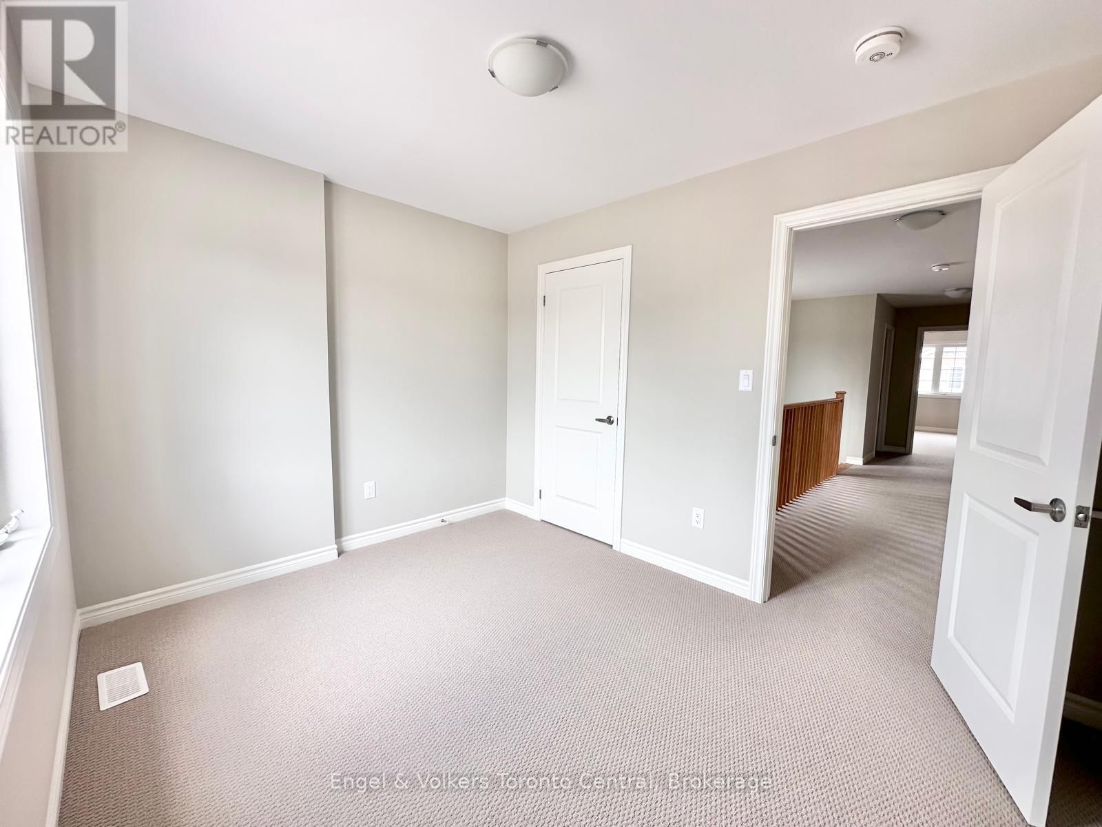 209 CLIPPER DRIVE Image 30
