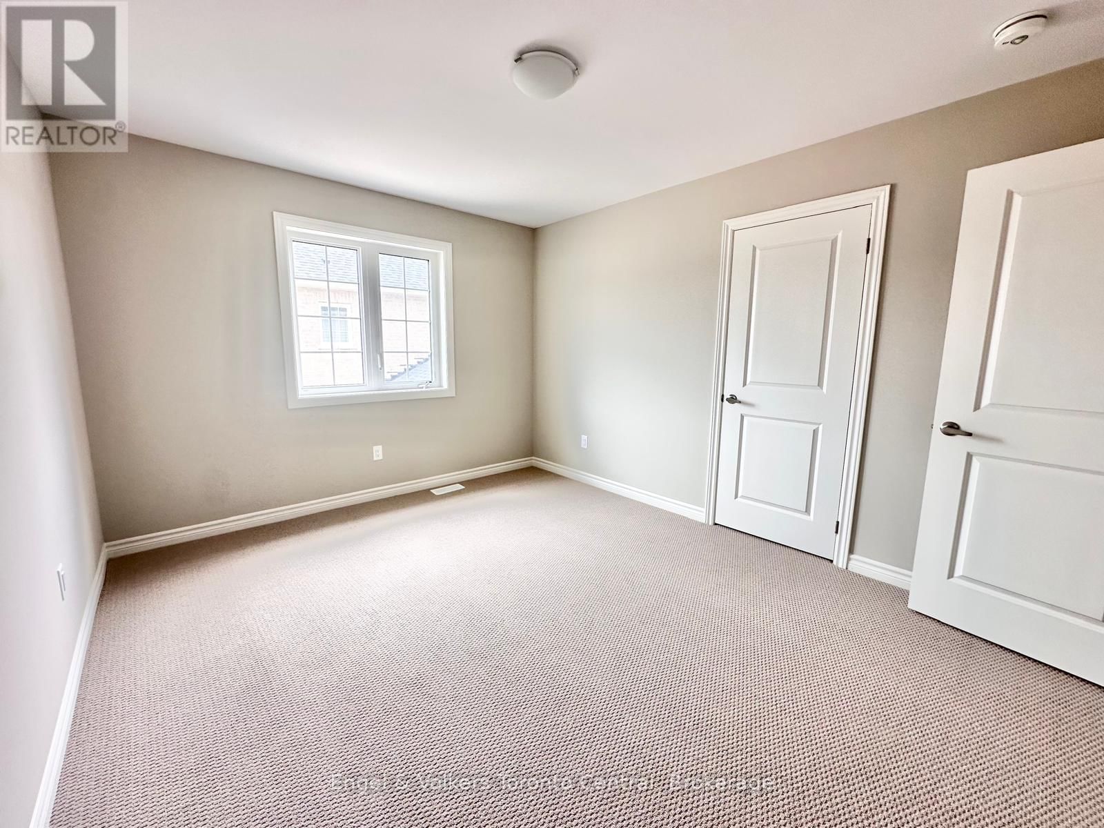 209 CLIPPER DRIVE Image 31