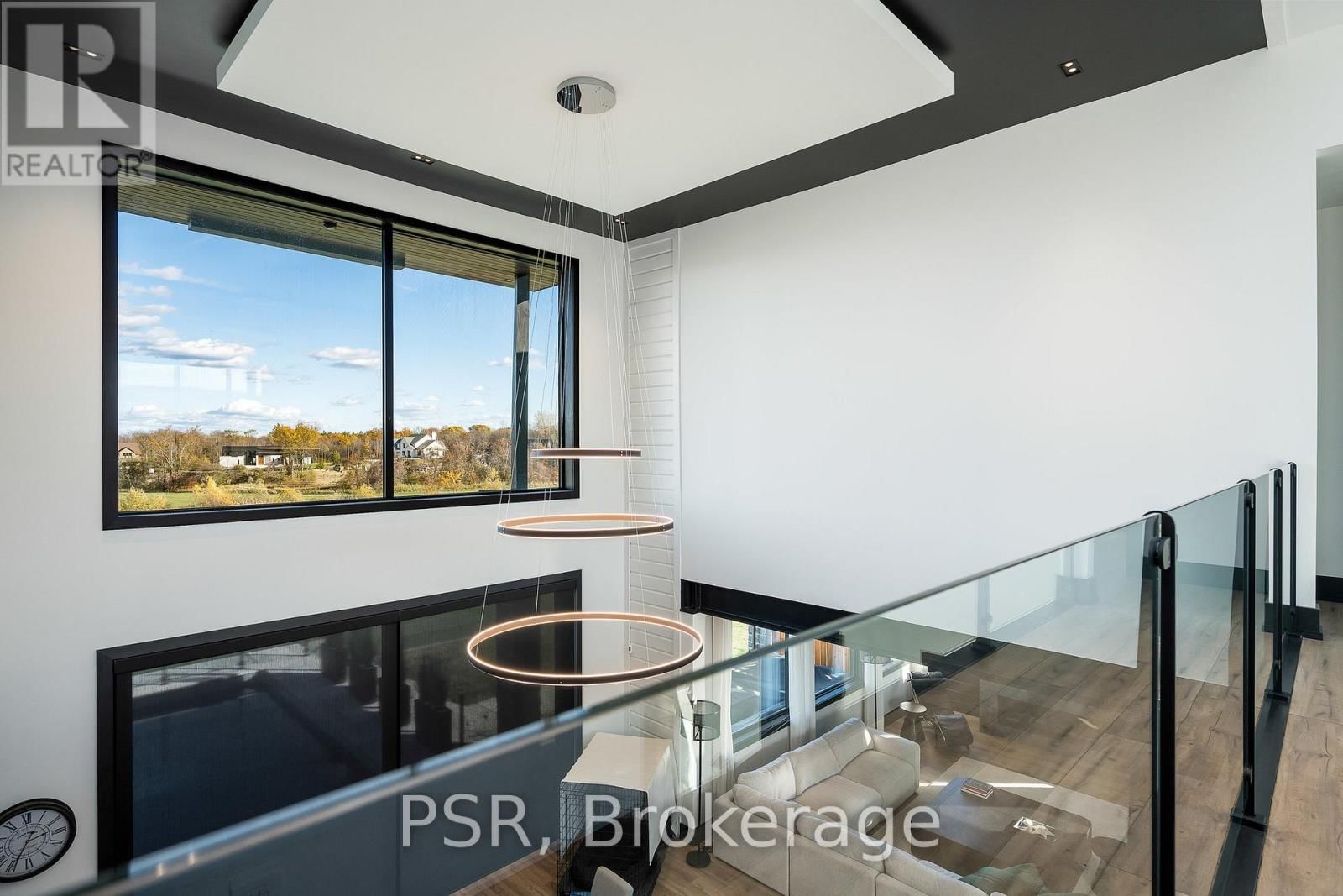 4 RAINTREE COURT Image 13