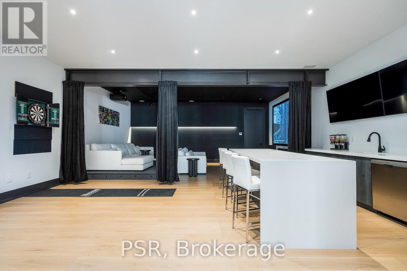 4 RAINTREE COURT Image 21