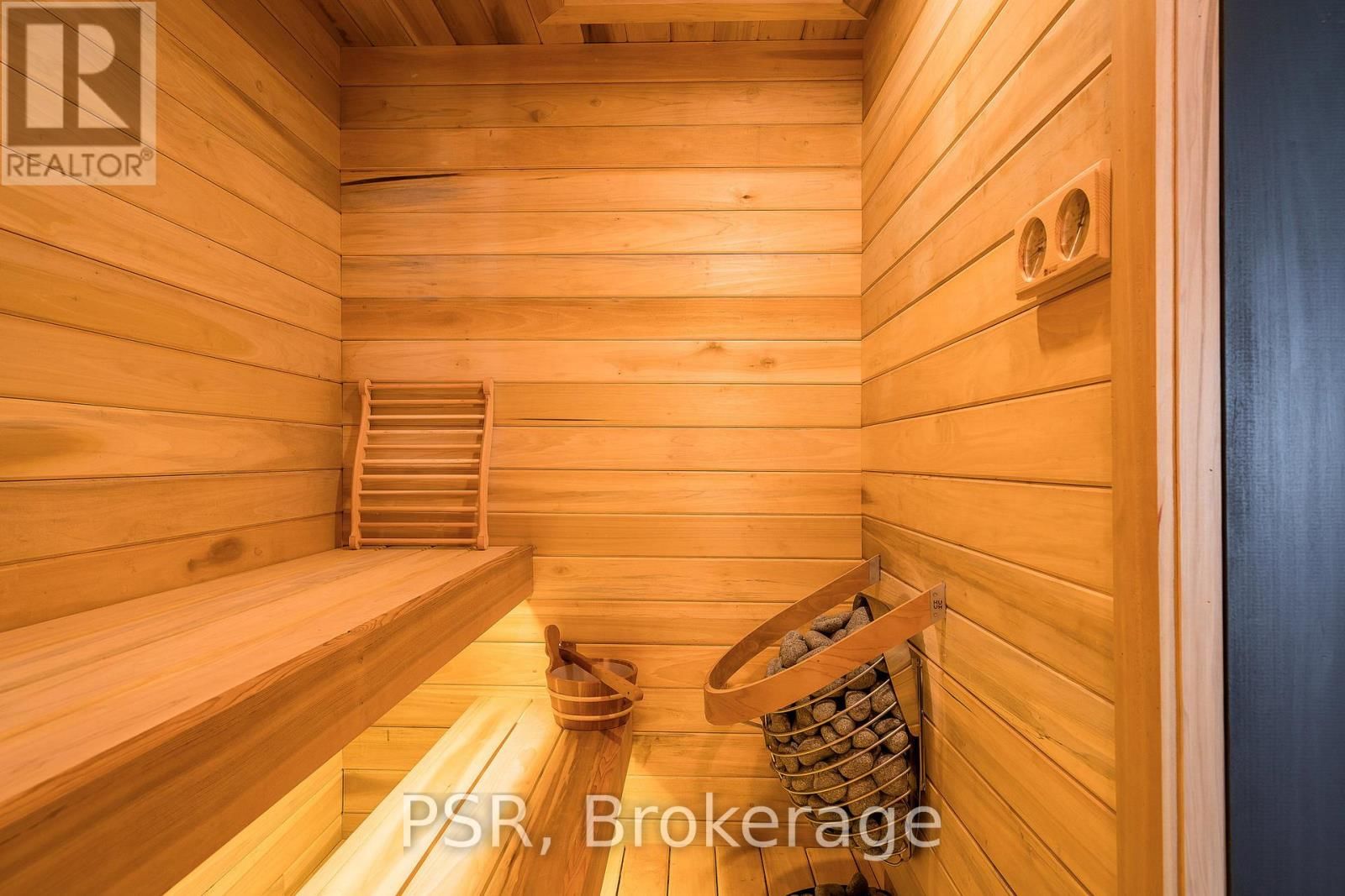 4 RAINTREE COURT Image 23