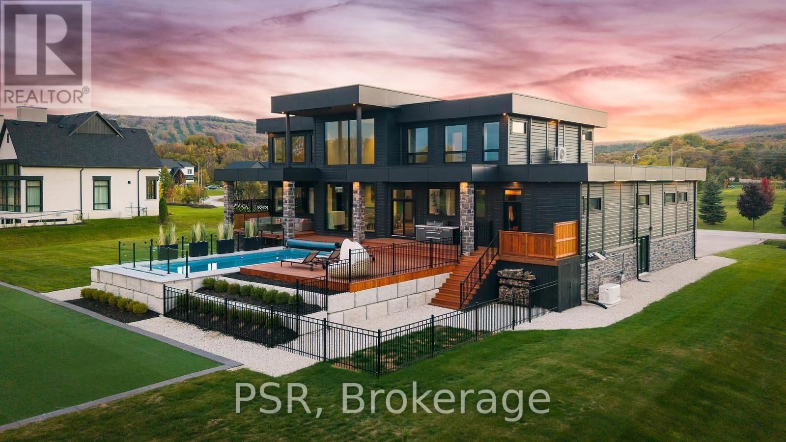 4 RAINTREE COURT Image 29