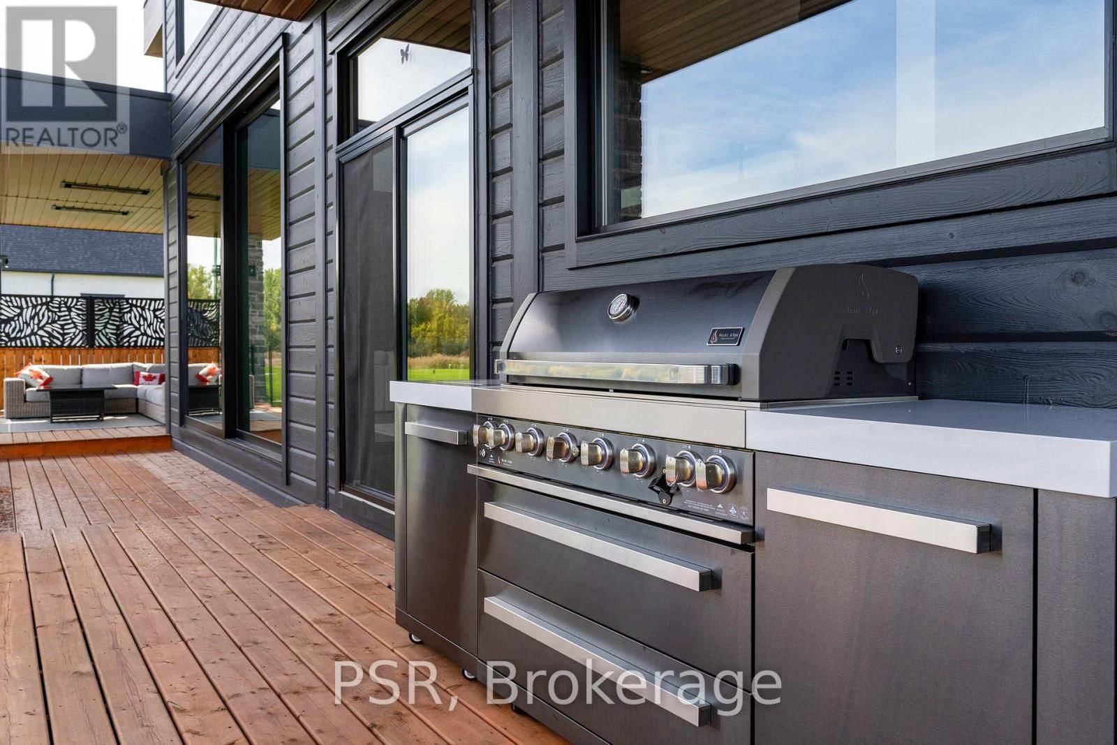 4 RAINTREE COURT Image 3