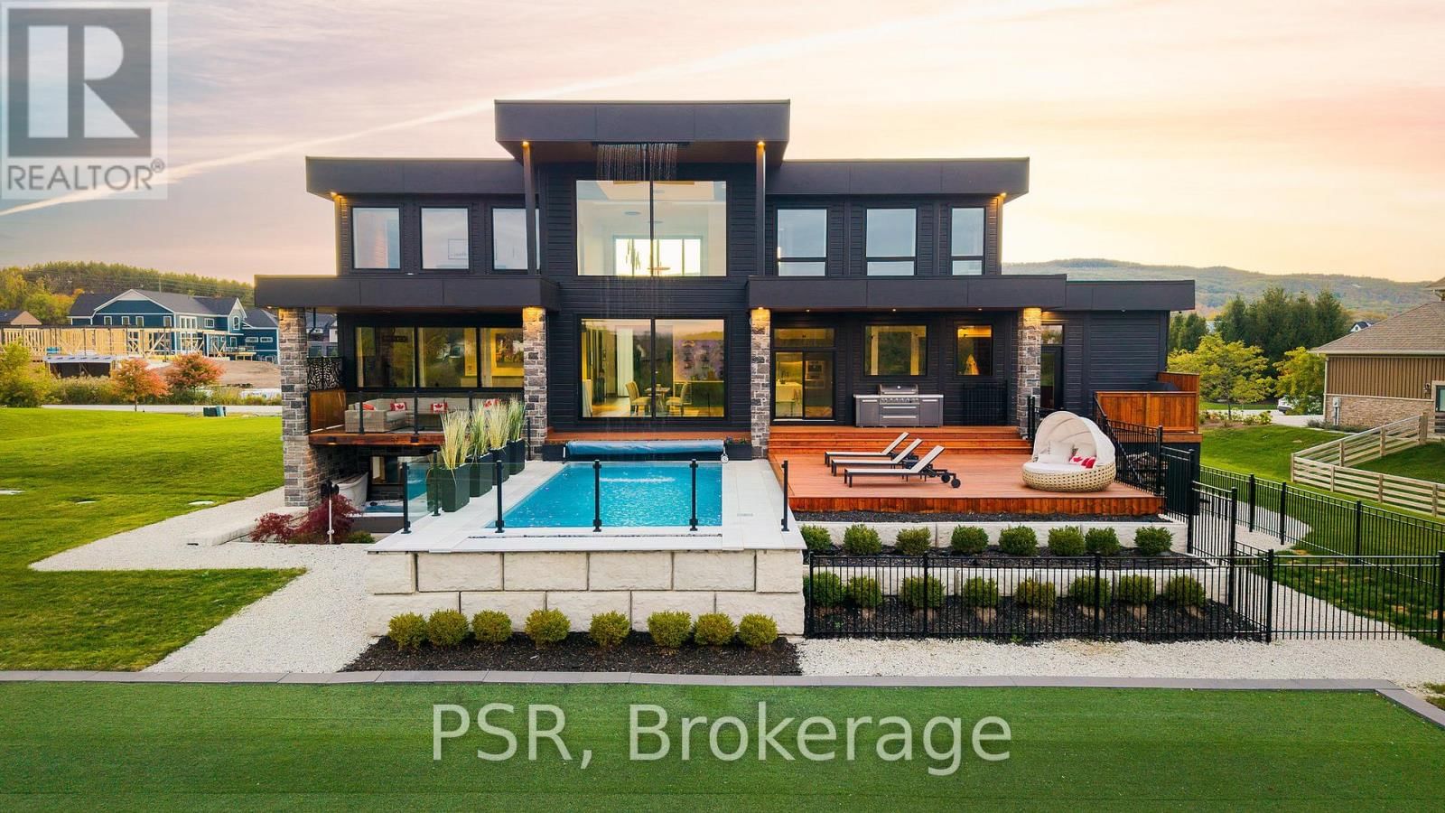 4 RAINTREE COURT Image 31