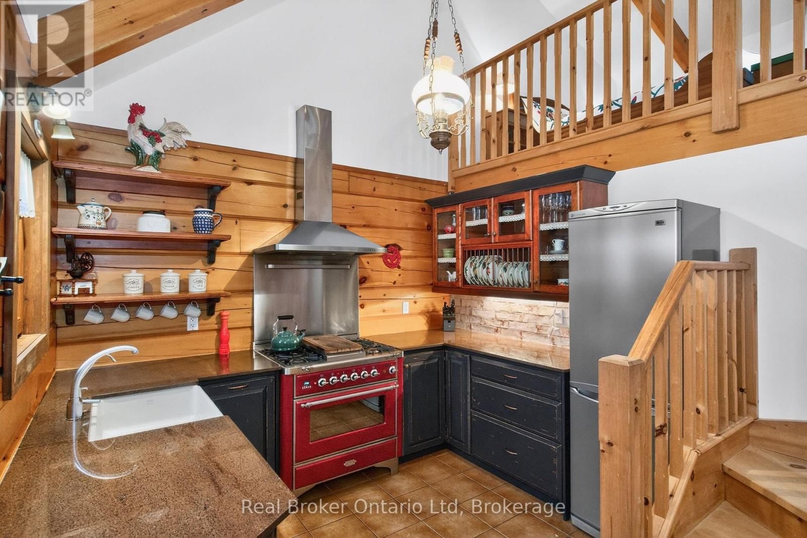 23 CROWN COURT Image 15