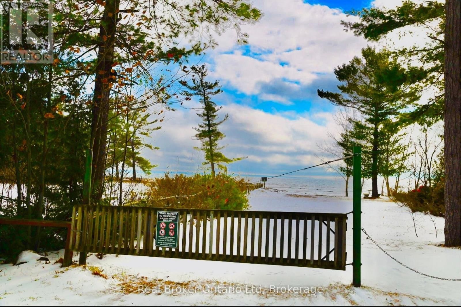 23 CROWN COURT Image 44