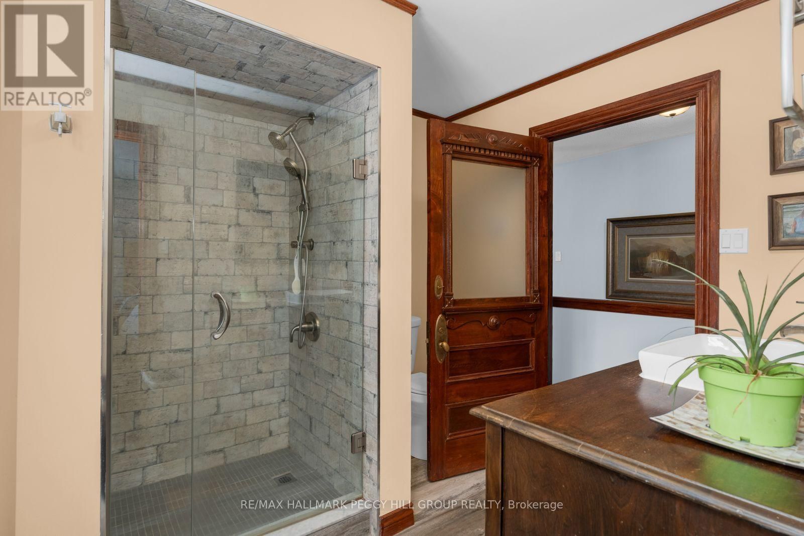 11 HICKORY LANE Image 11