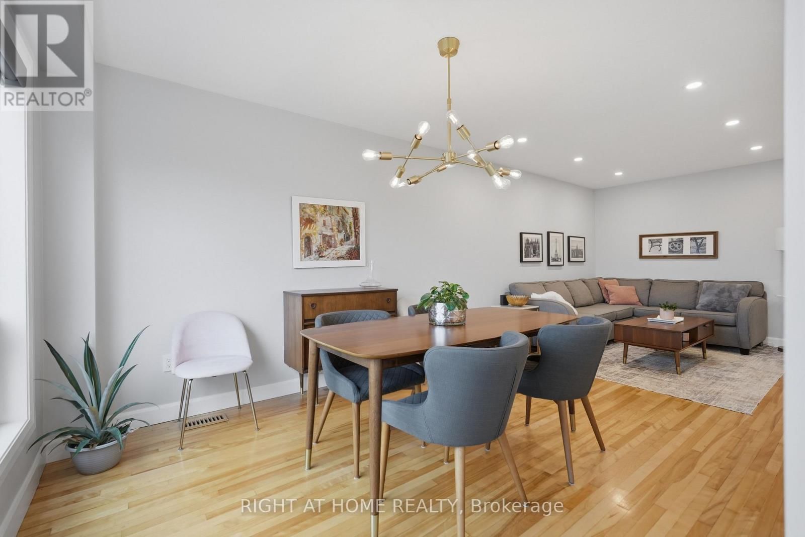 22 SUNSET PLACE Image 14