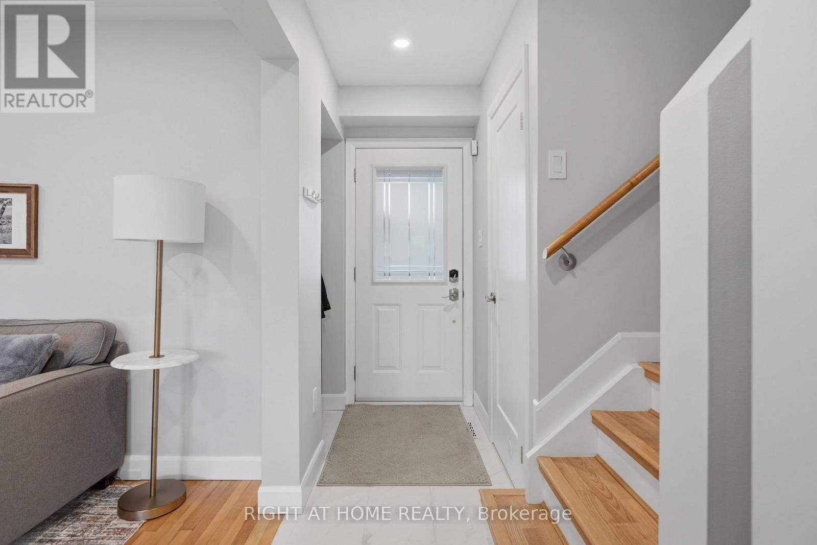 22 SUNSET PLACE Image 5