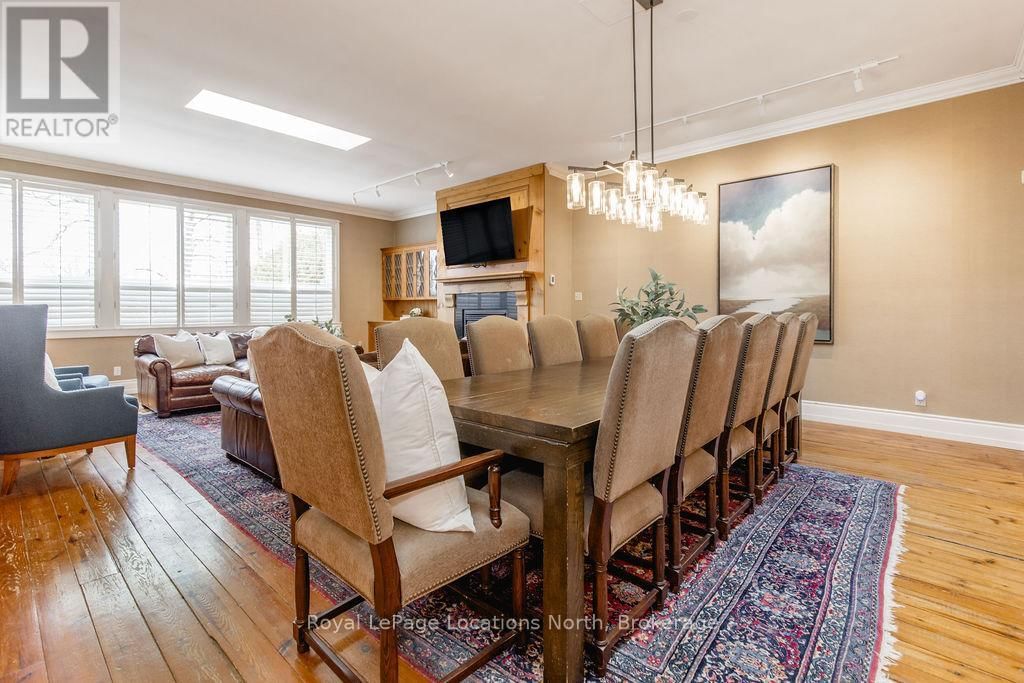 795853 GREY 19 ROAD Image 14