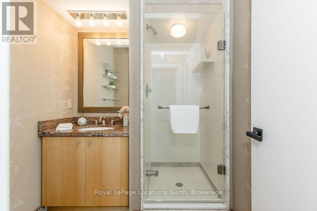 795853 GREY 19 ROAD Image 35