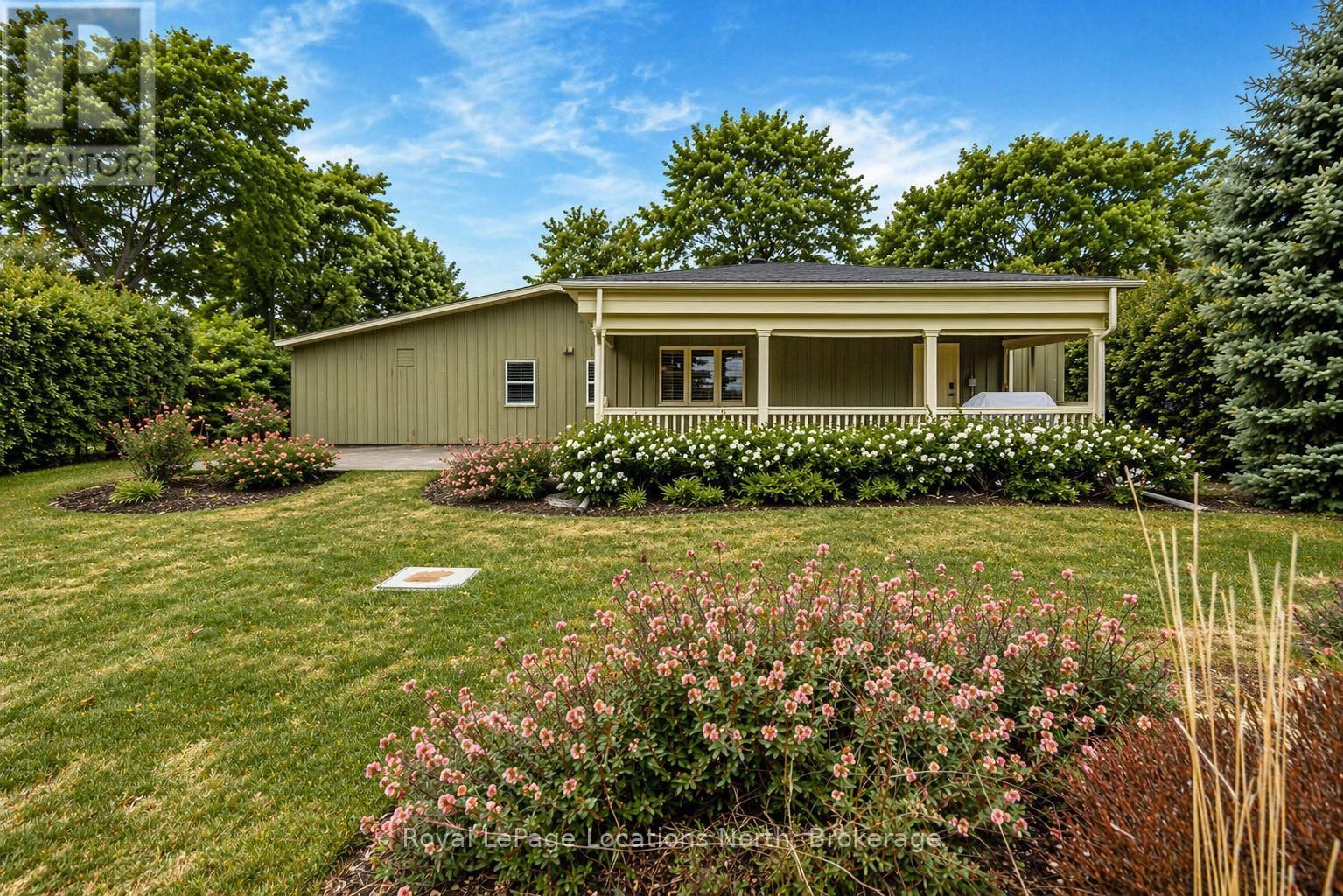 795853 GREY 19 ROAD Image 37