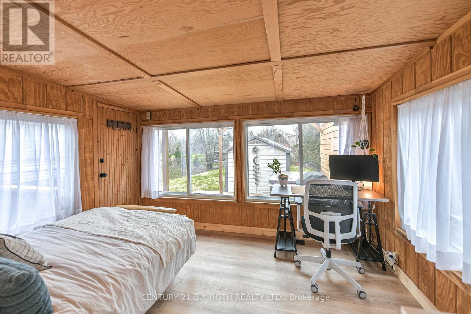 39 ASH STREET Image 16