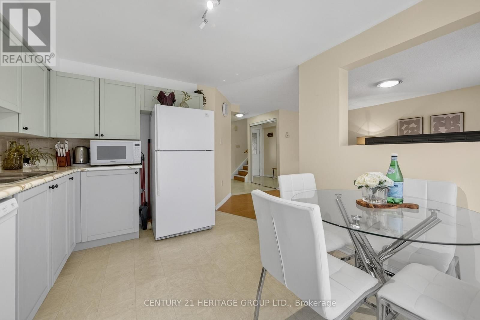 53 DUNSMORE LANE Image 17