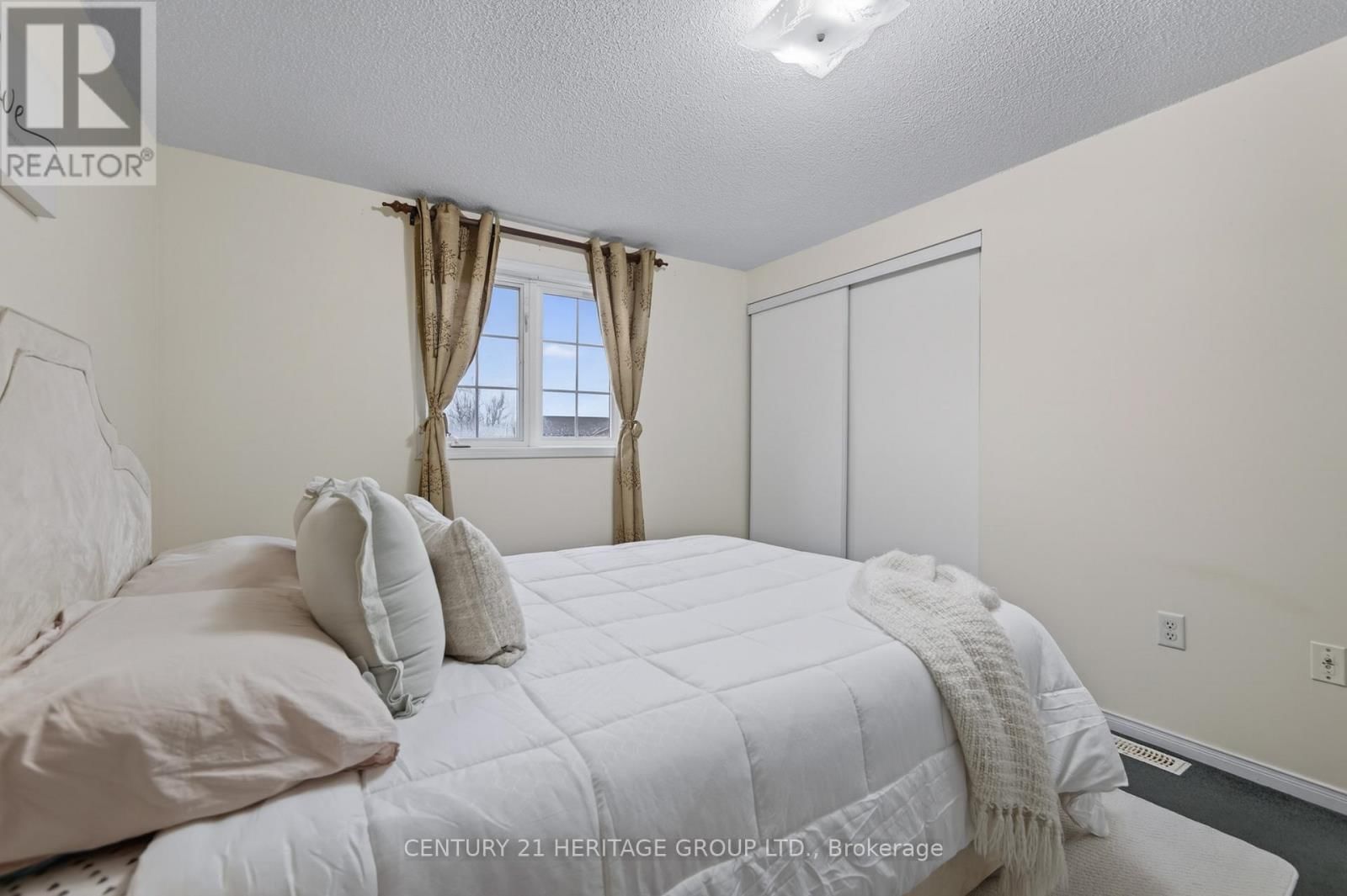 53 DUNSMORE LANE Image 23