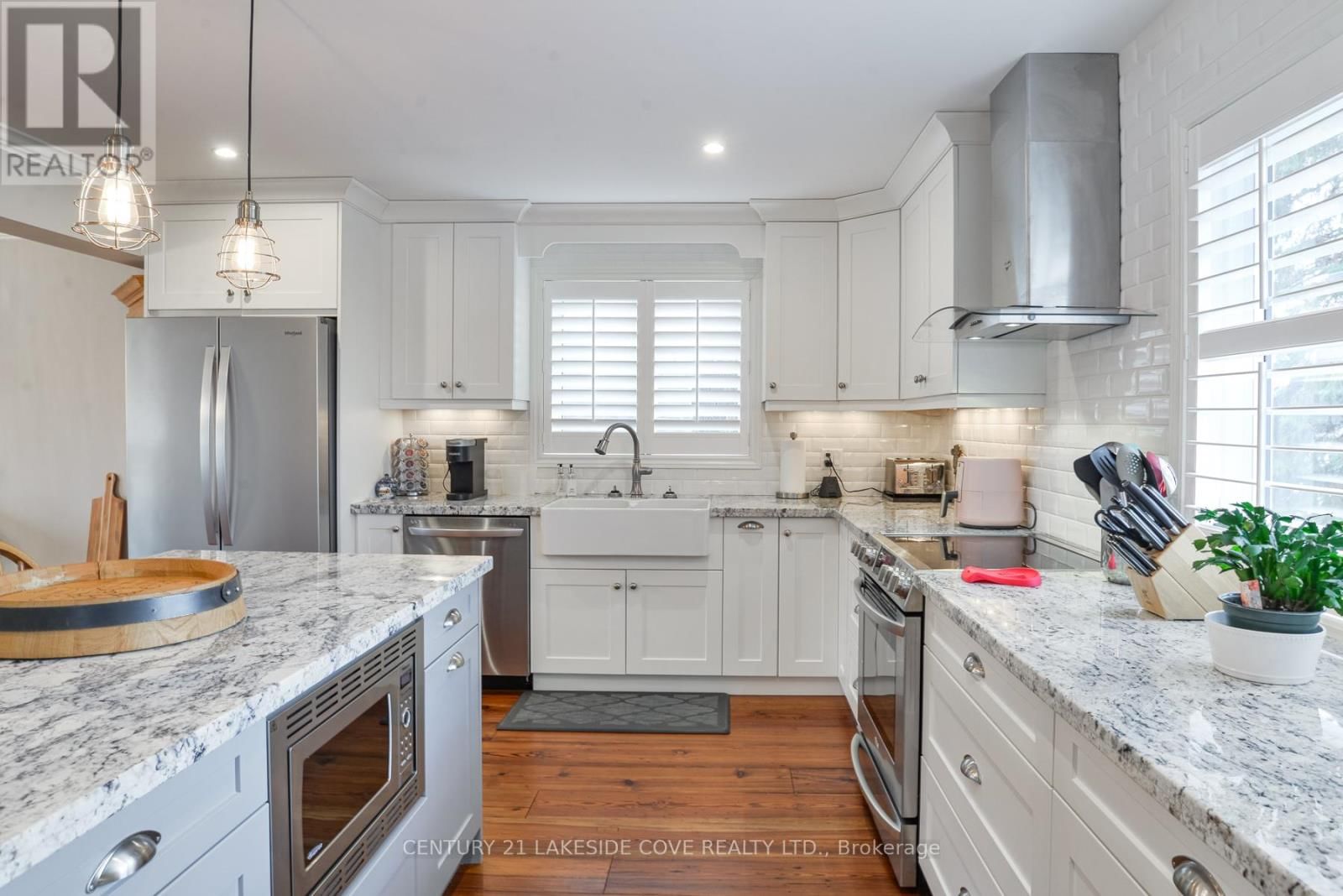 28 SOUTH ISLAND TRAIL Image 13