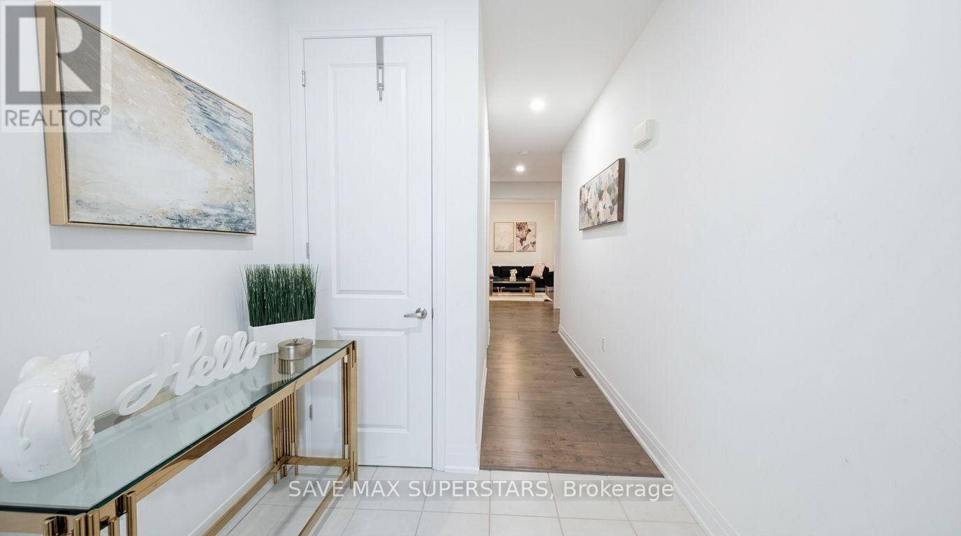 20 PADDINGTON GROVE Image 3