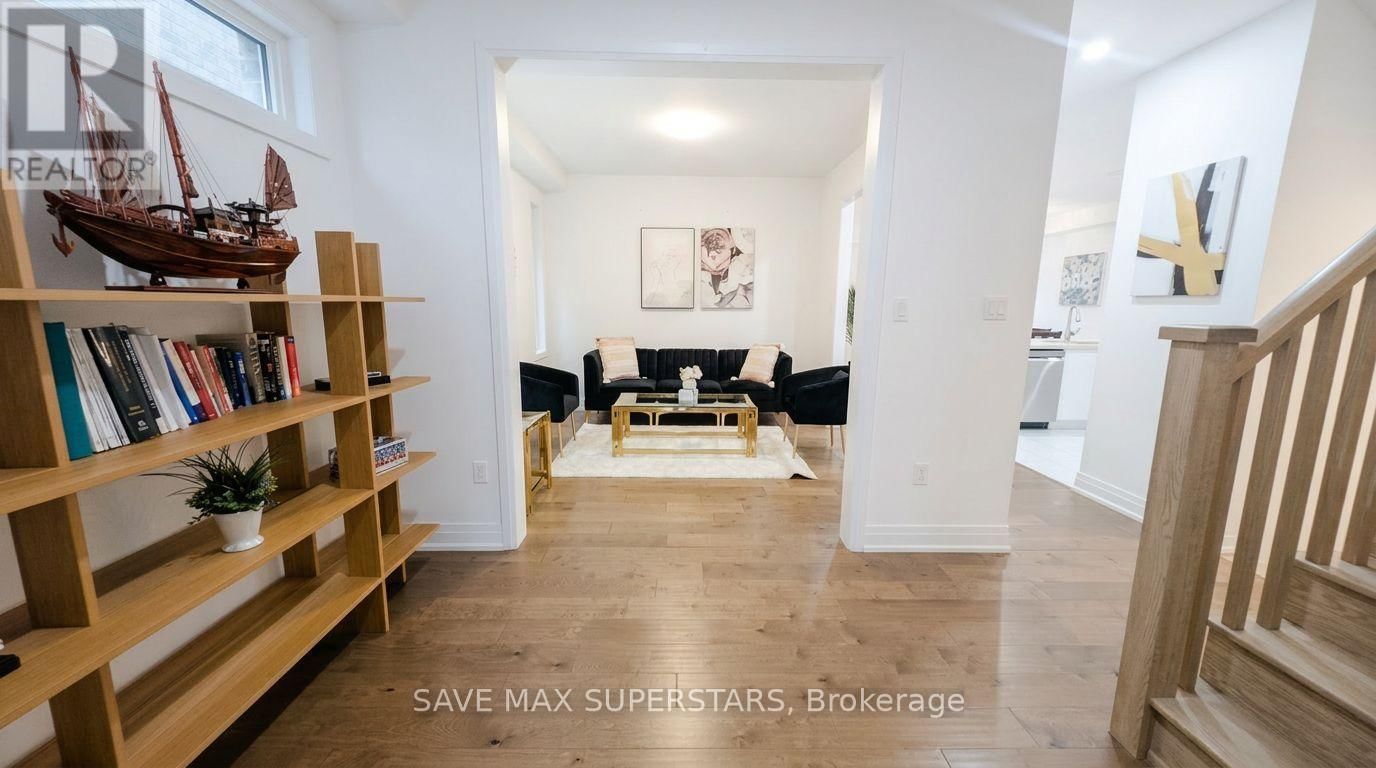 20 PADDINGTON GROVE Image 4