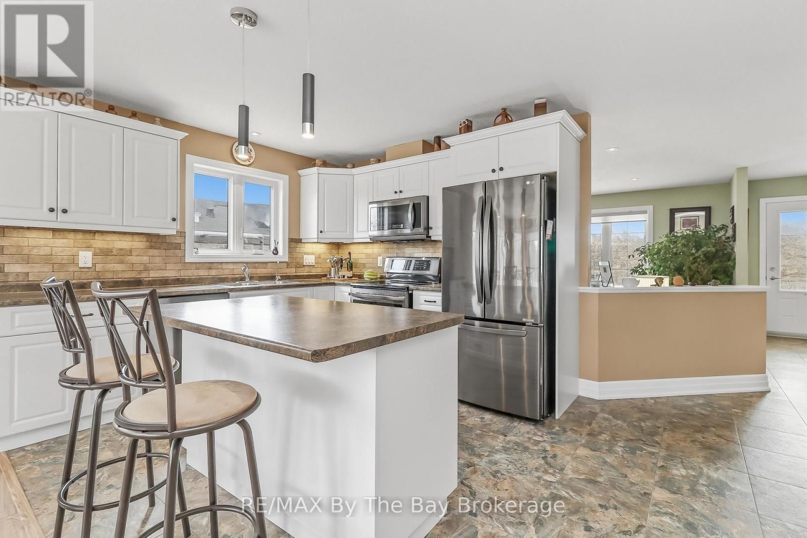 122 NEW YORK AVENUE Image 7