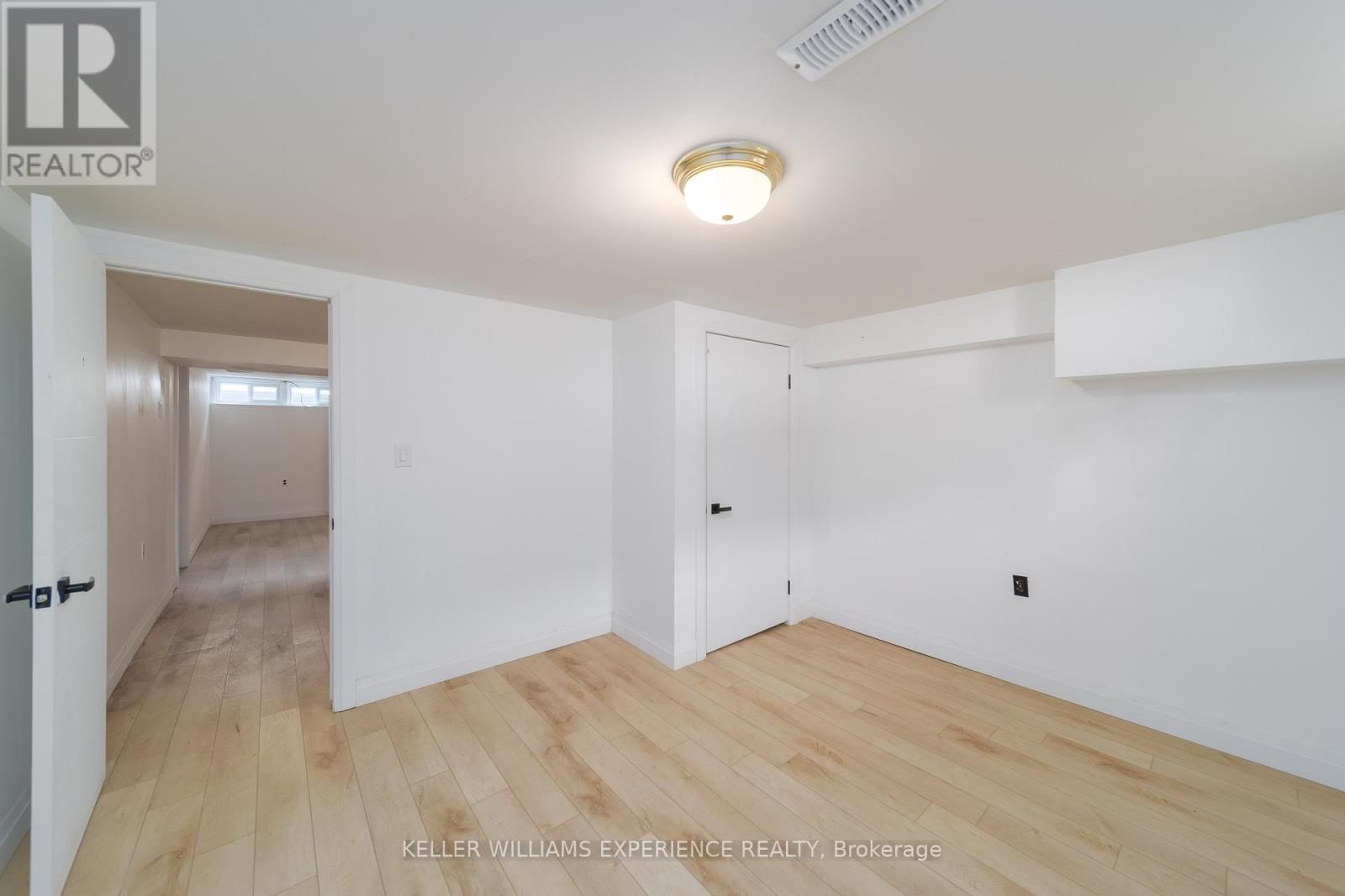 91 CUNDLES ROAD EAST Image 24