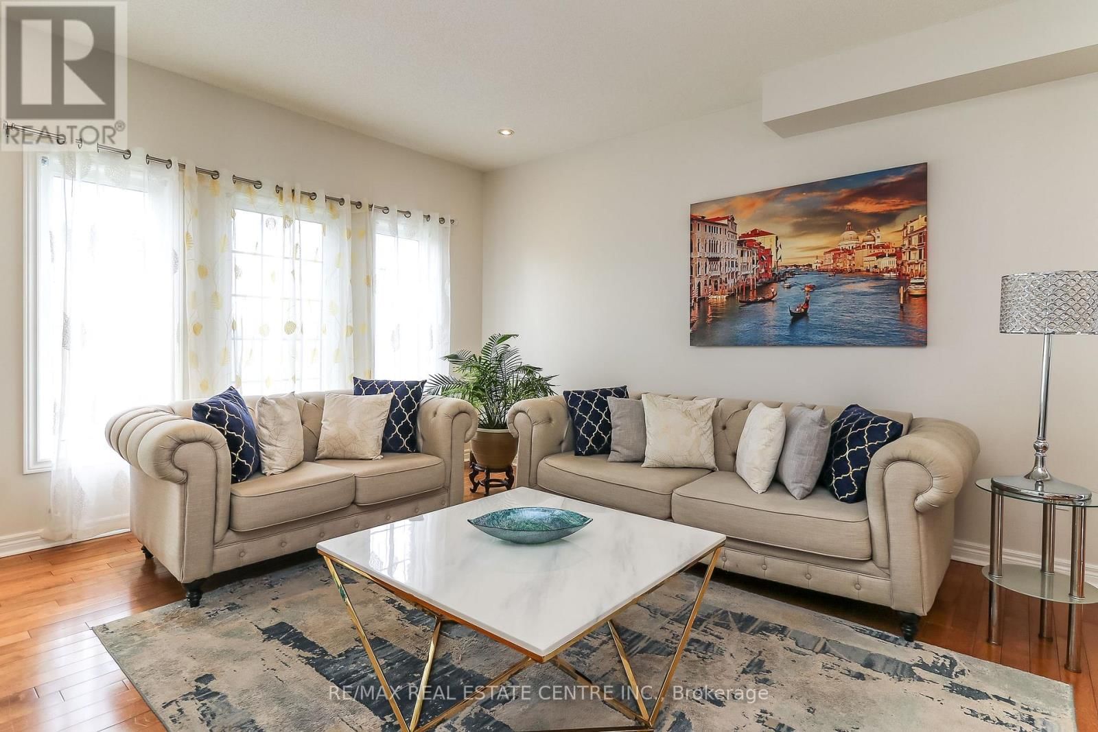 1 SANDRINGHAM DRIVE Image 6