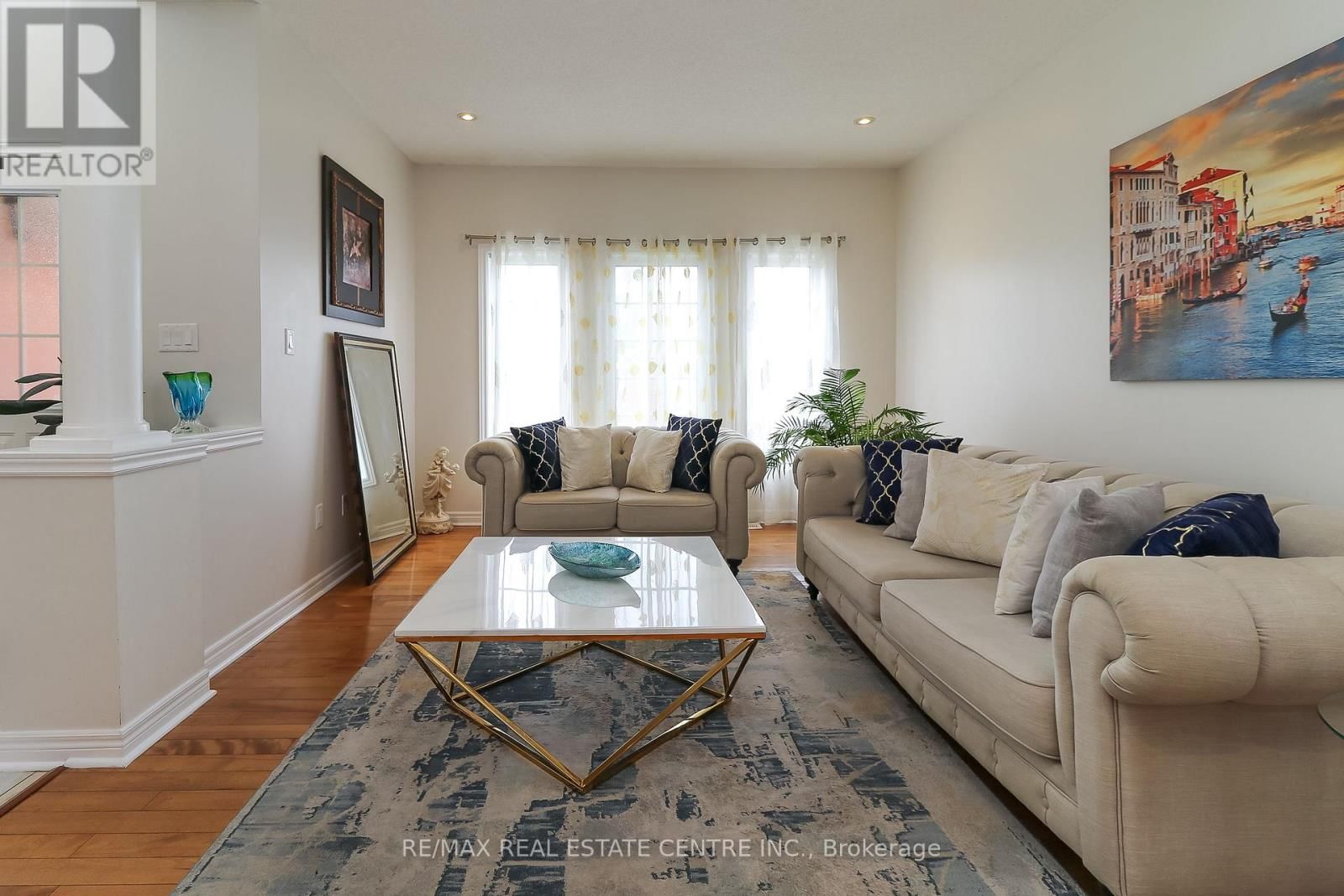 1 SANDRINGHAM DRIVE Image 7