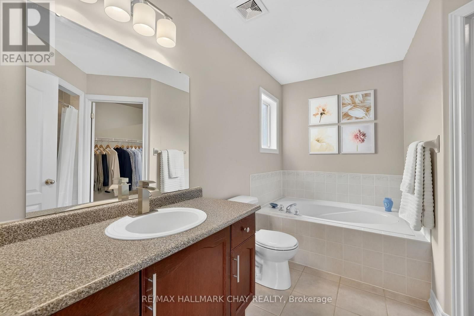 3198 BASS LAKE SIDEROAD EAST Image 14