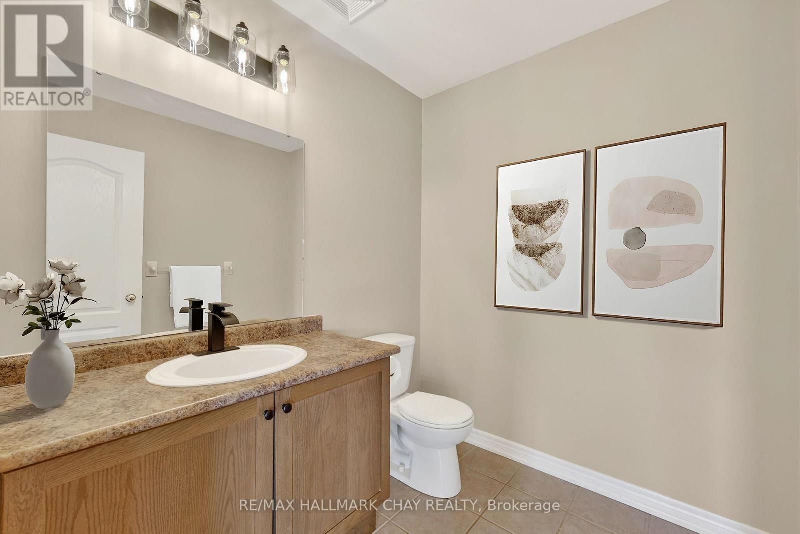 3198 BASS LAKE SIDEROAD EAST Image 17