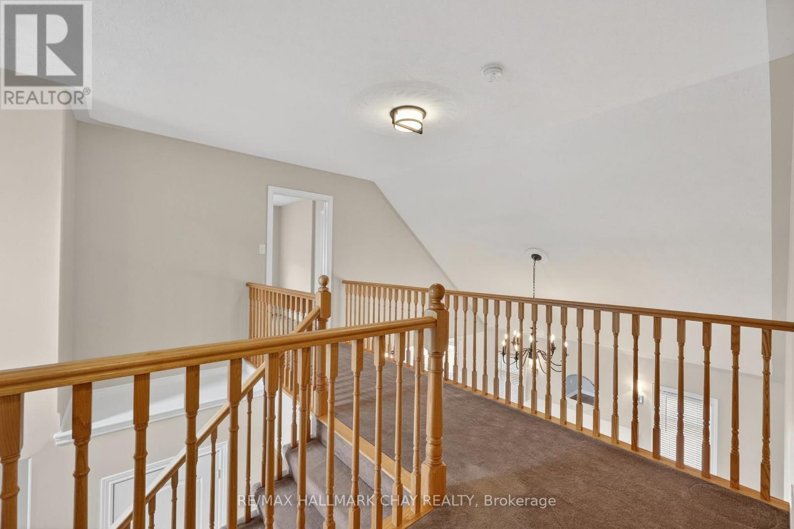 3198 BASS LAKE SIDEROAD EAST Image 18