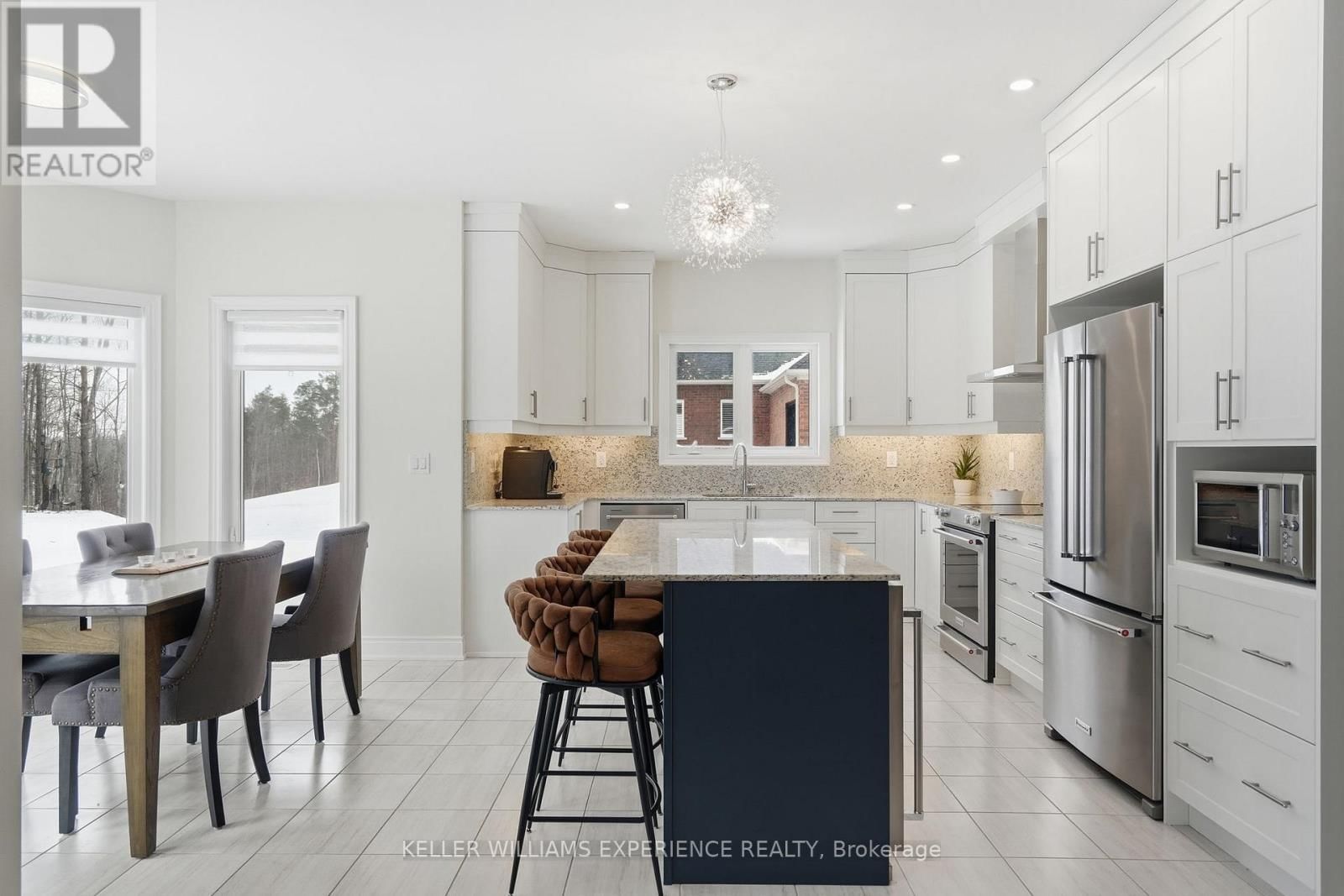 4 FOREST HEIGHTS COURT Image 15