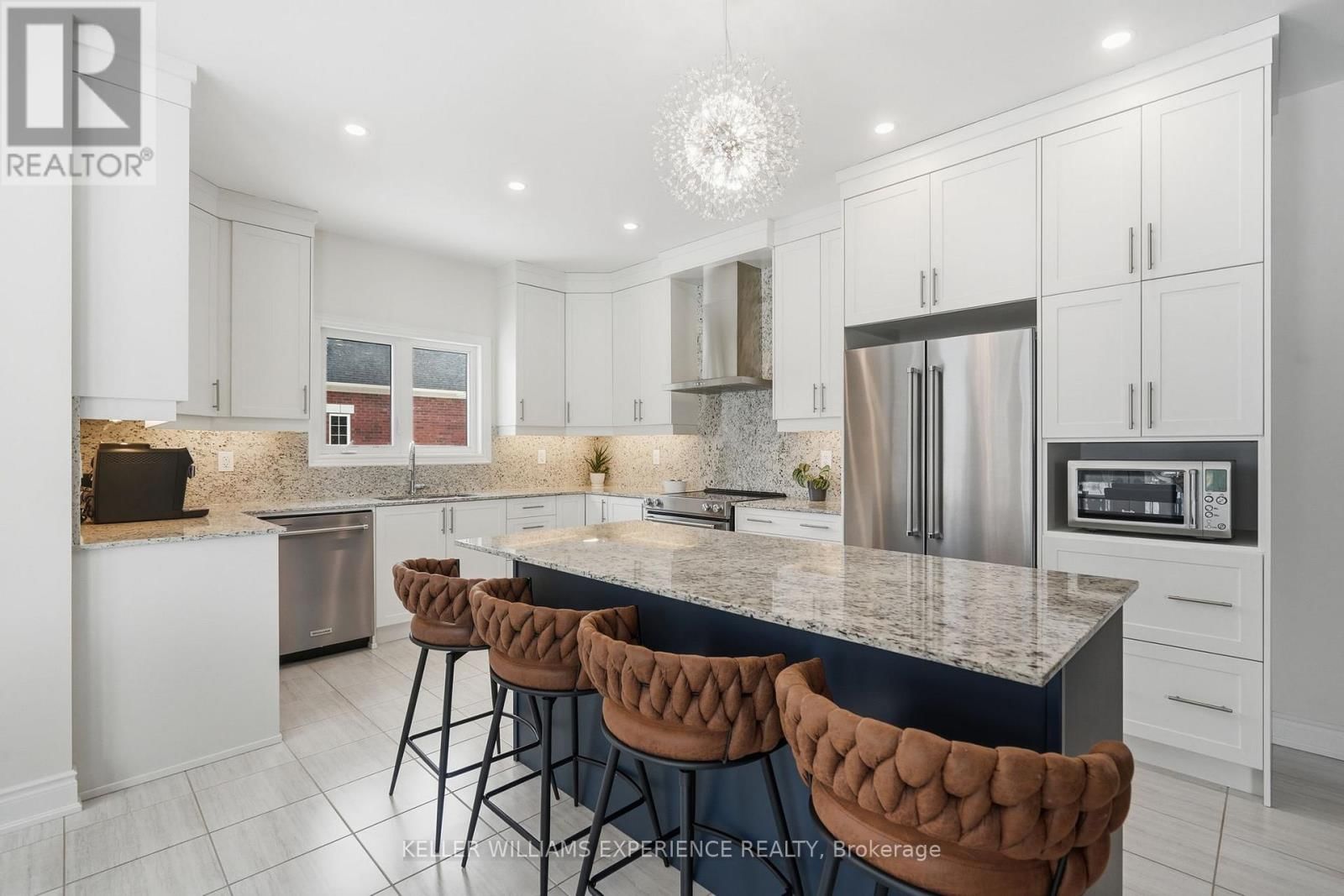 4 FOREST HEIGHTS COURT Image 19