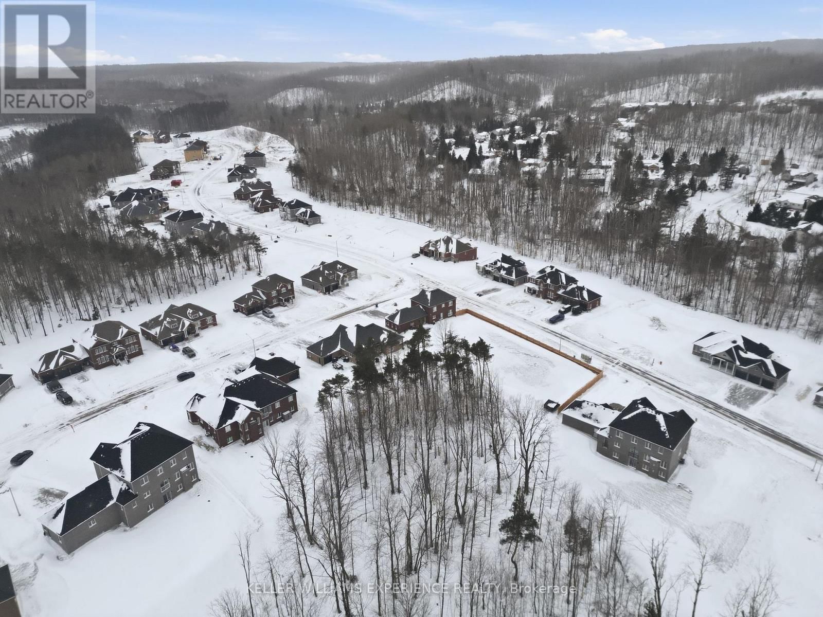 4 FOREST HEIGHTS COURT Image 50