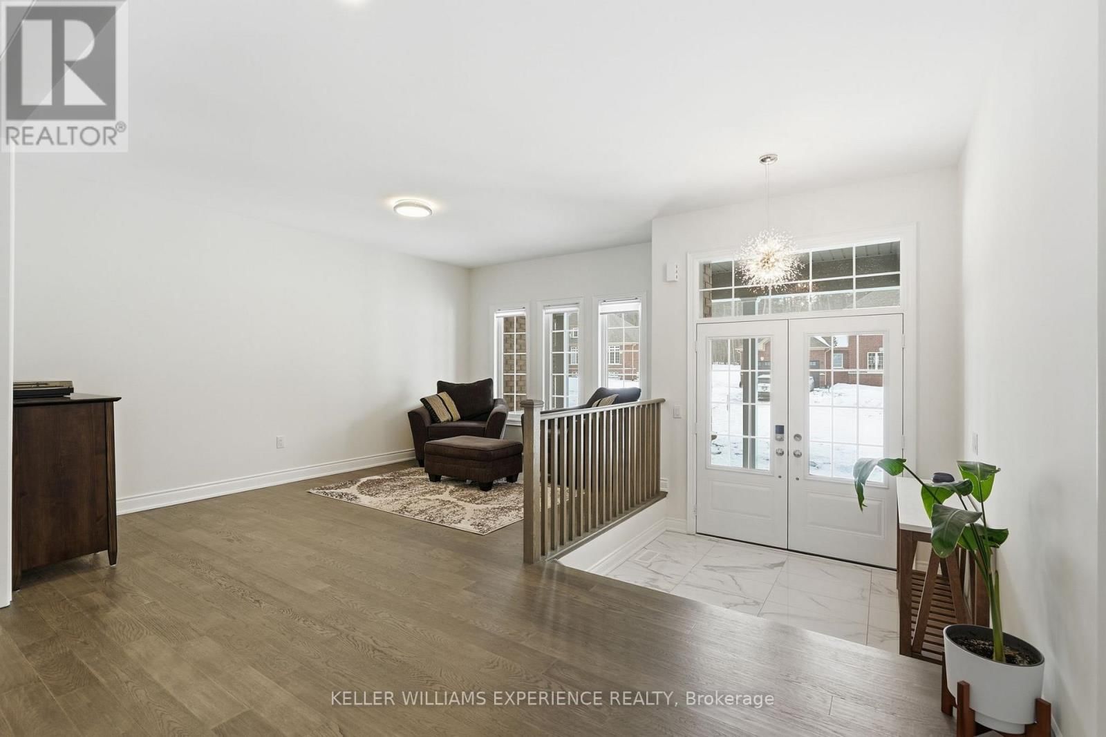 4 FOREST HEIGHTS COURT Image 7