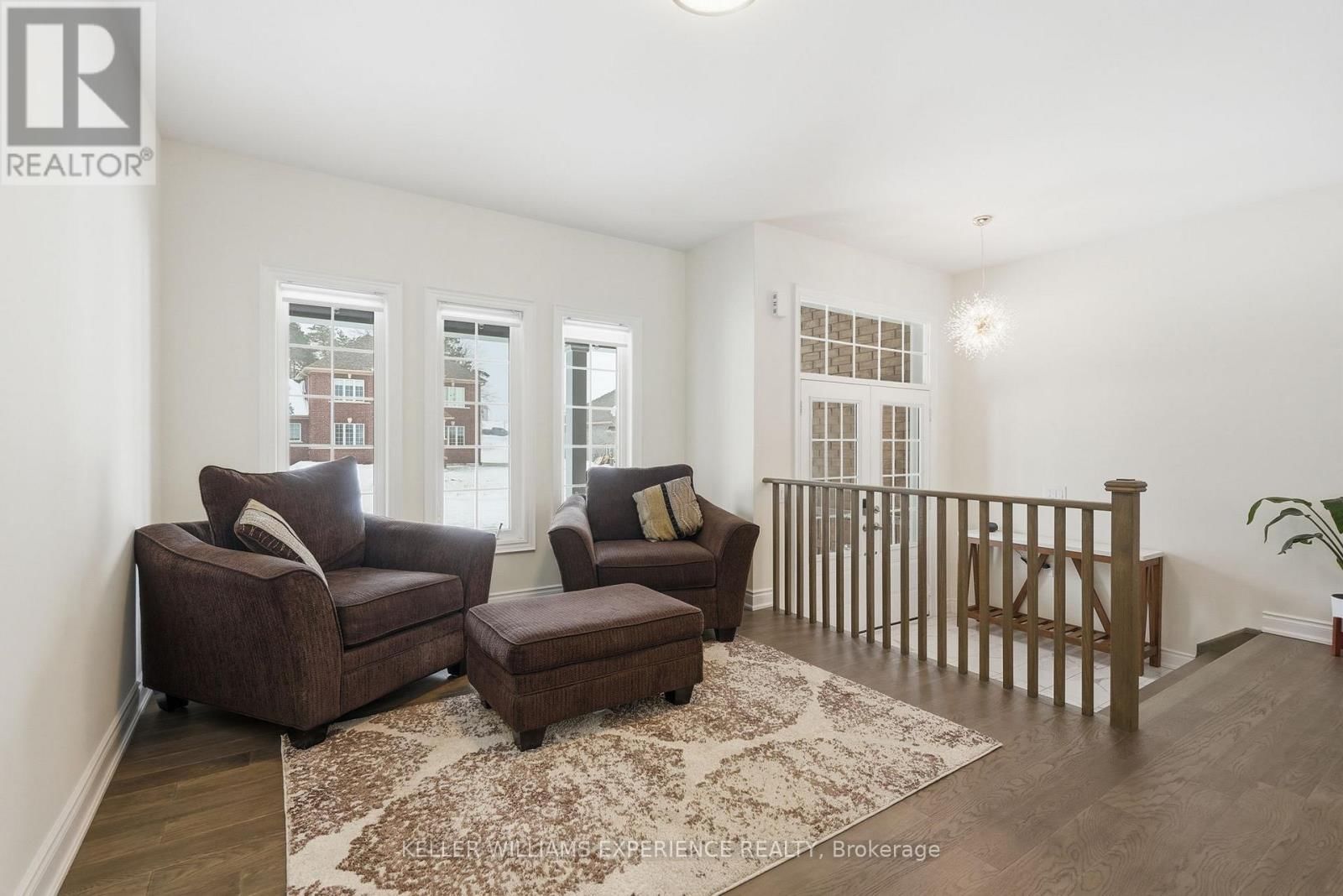 4 FOREST HEIGHTS COURT Image 9