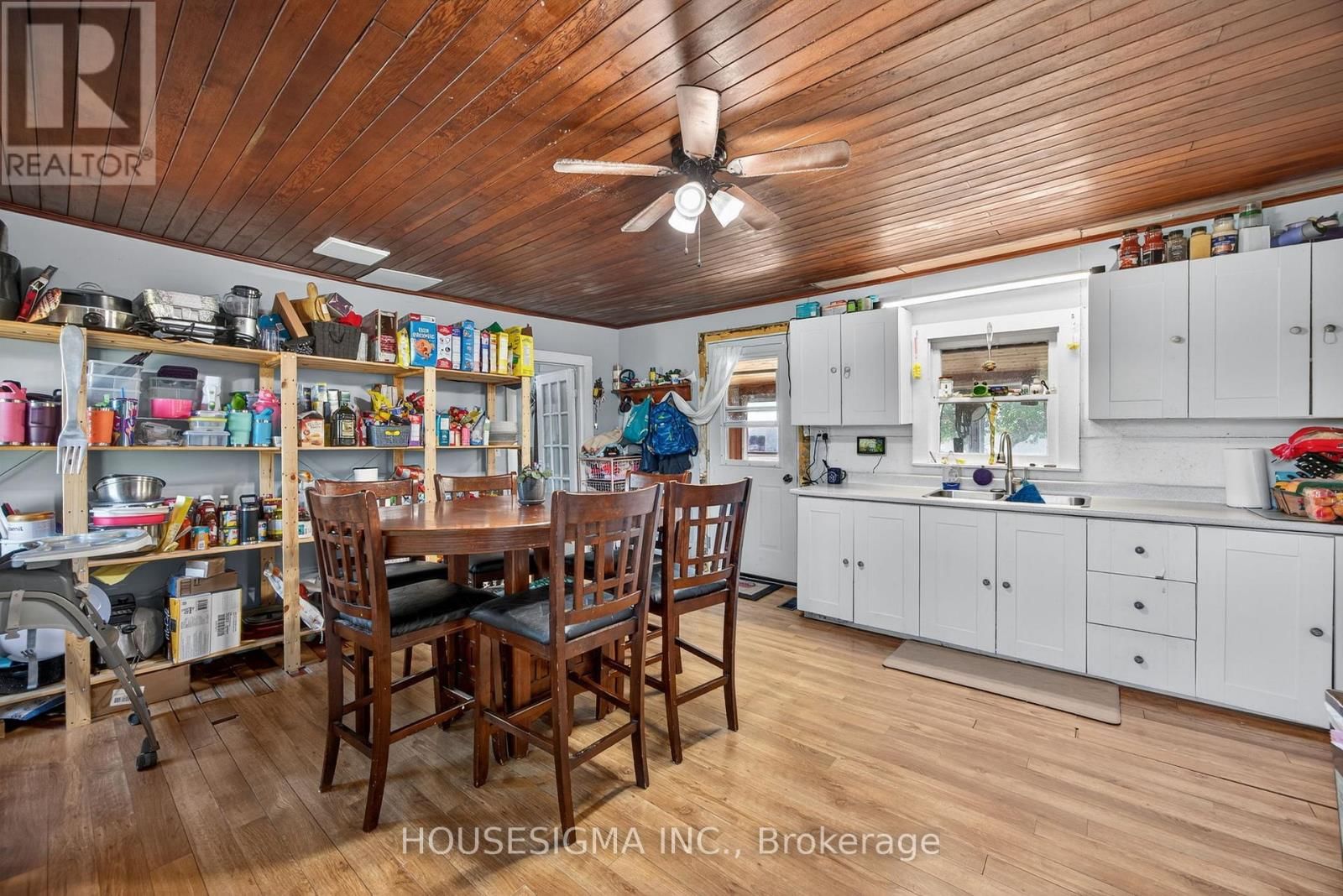 1617 42 COUNTY ROAD Image 10