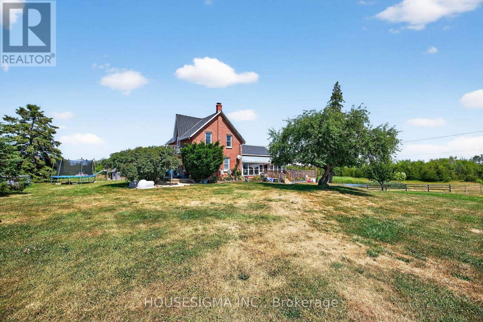 1617 42 COUNTY ROAD Image 3