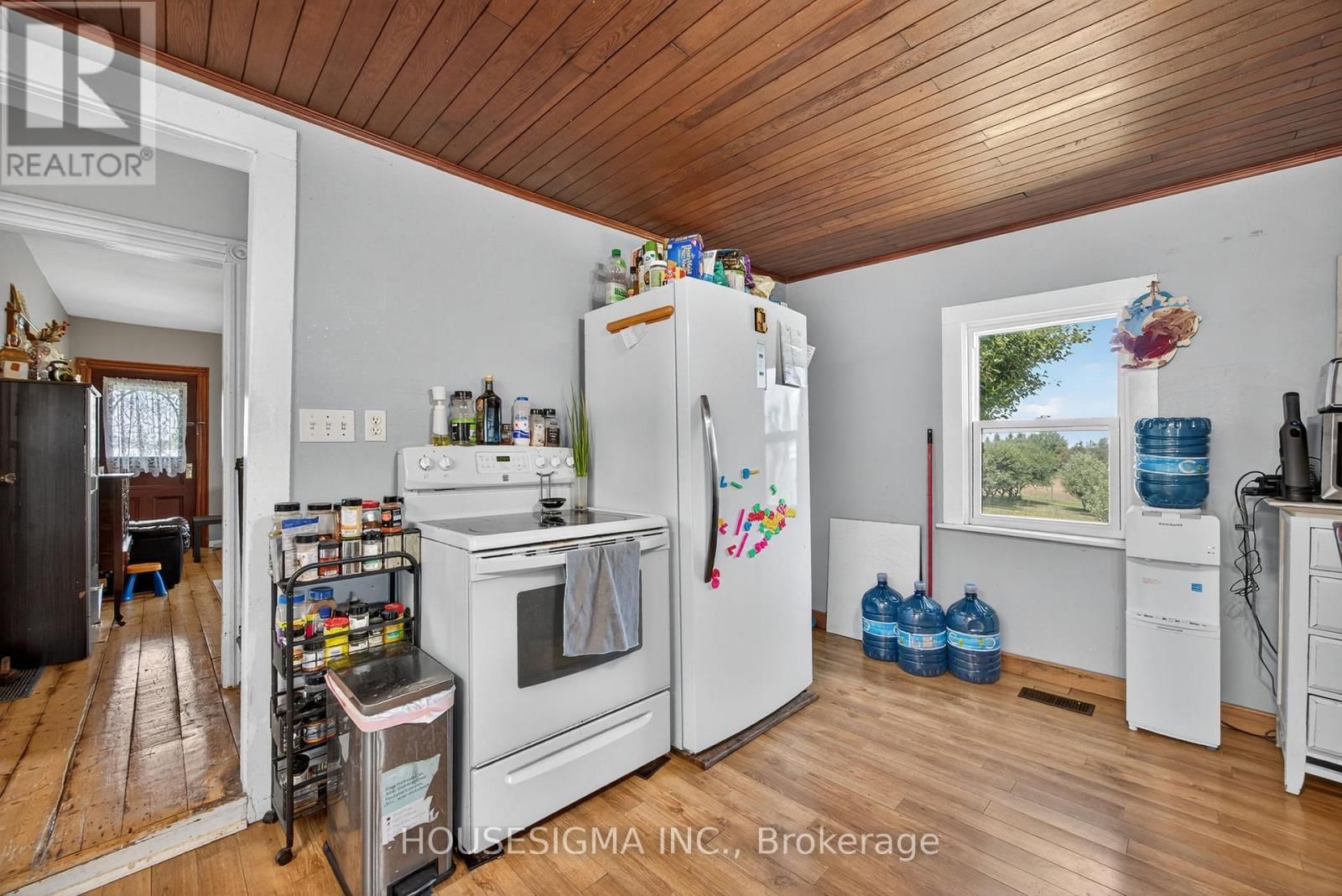 1617 42 COUNTY ROAD Image 9