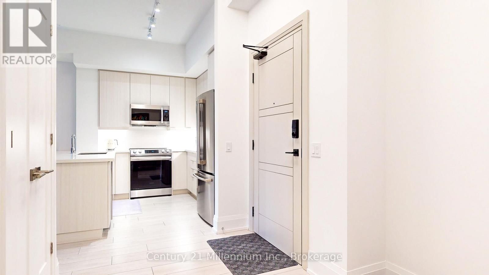 410 - 1 HUME STREET Image 29