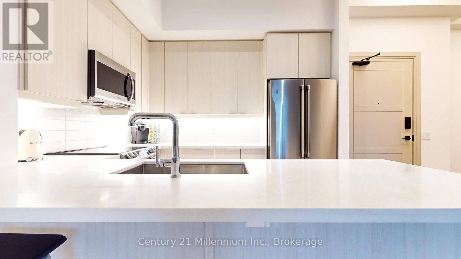 410 - 1 HUME STREET Image 35