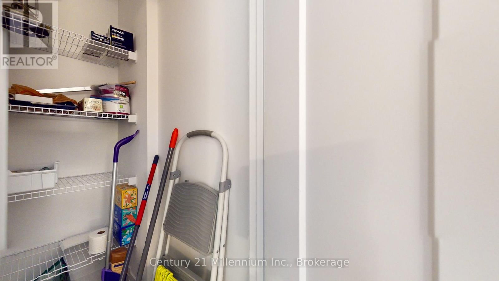 410 - 1 HUME STREET Image 43