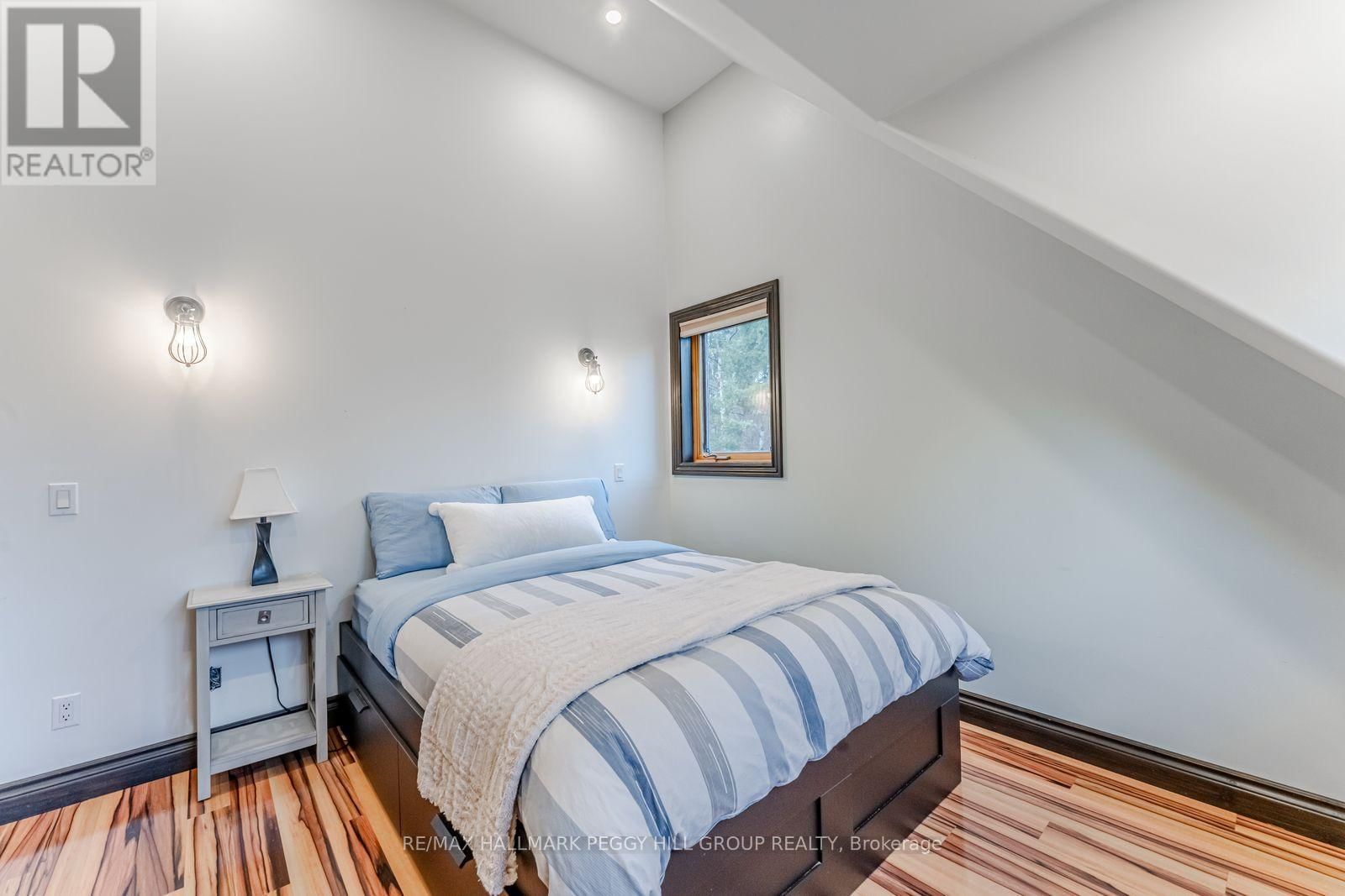 2504 FAIRGROUNDS ROAD Image 11