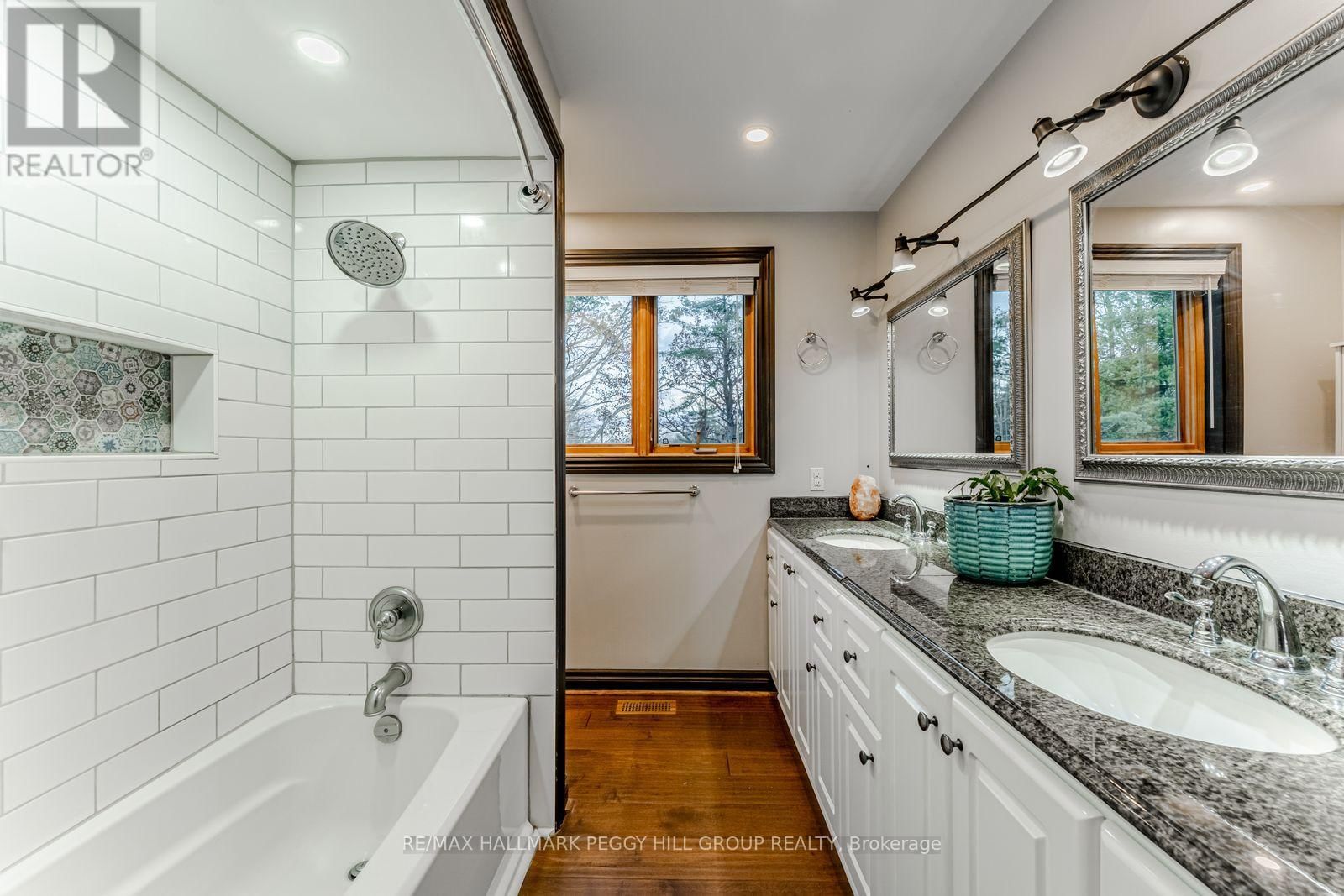 2504 FAIRGROUNDS ROAD Image 12